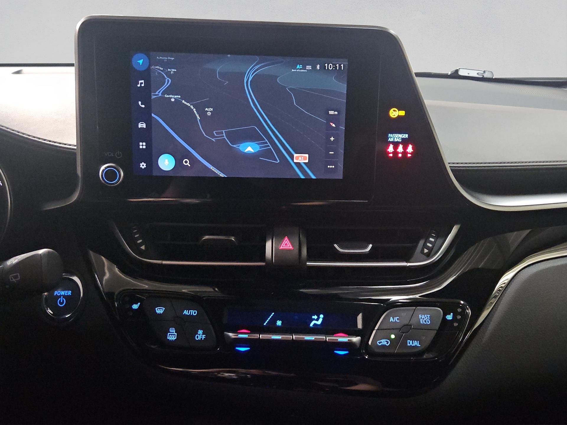TOYOTA C-HR 1.8 HSD CVT Trend-image-11