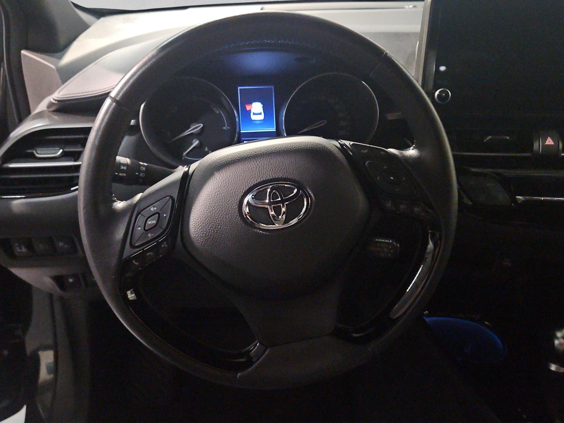 TOYOTA C-HR 1.8 HSD CVT Trend-image-9