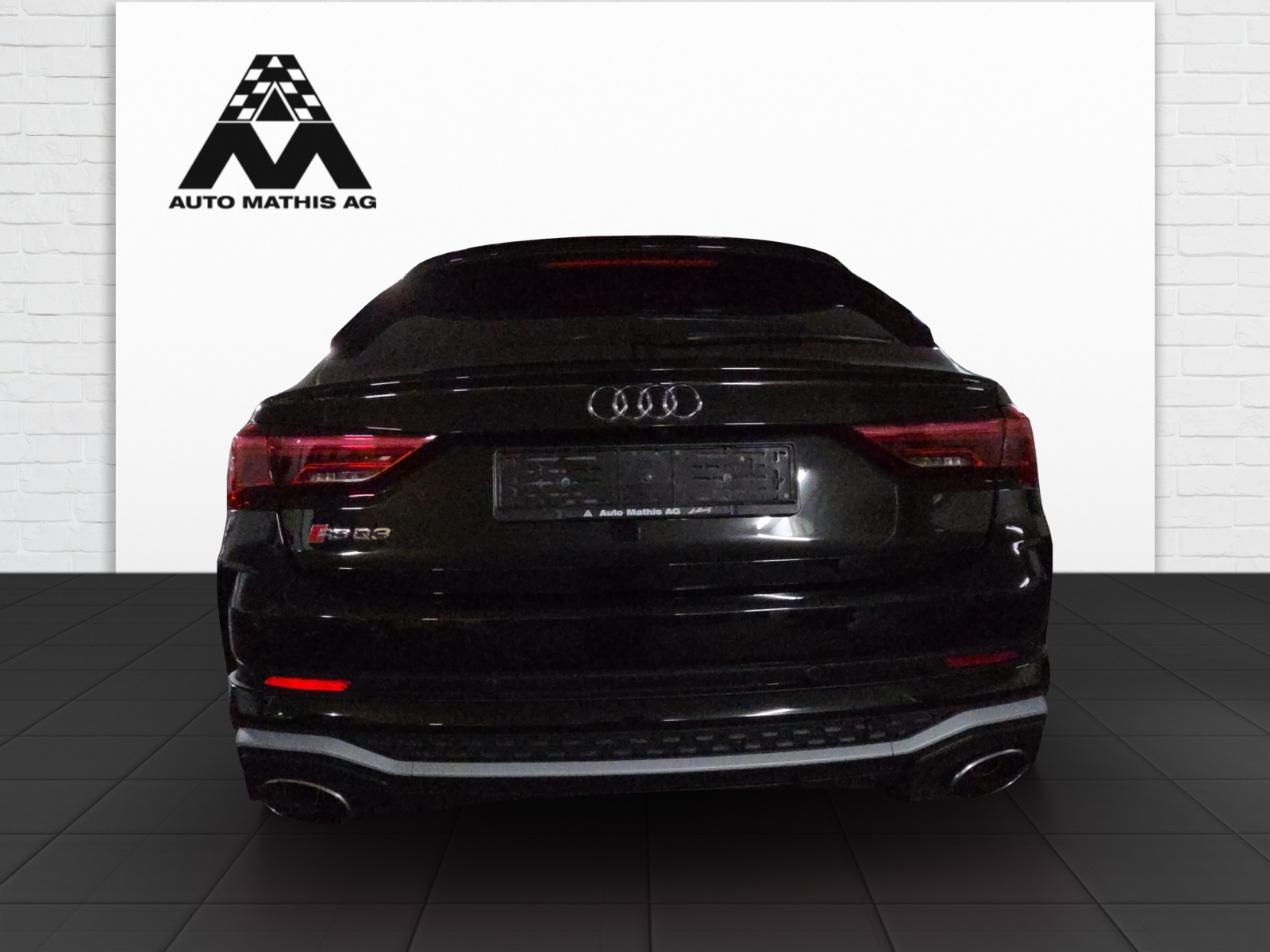 AUDI RS Q3 Sportback quattro S tronic-image-9