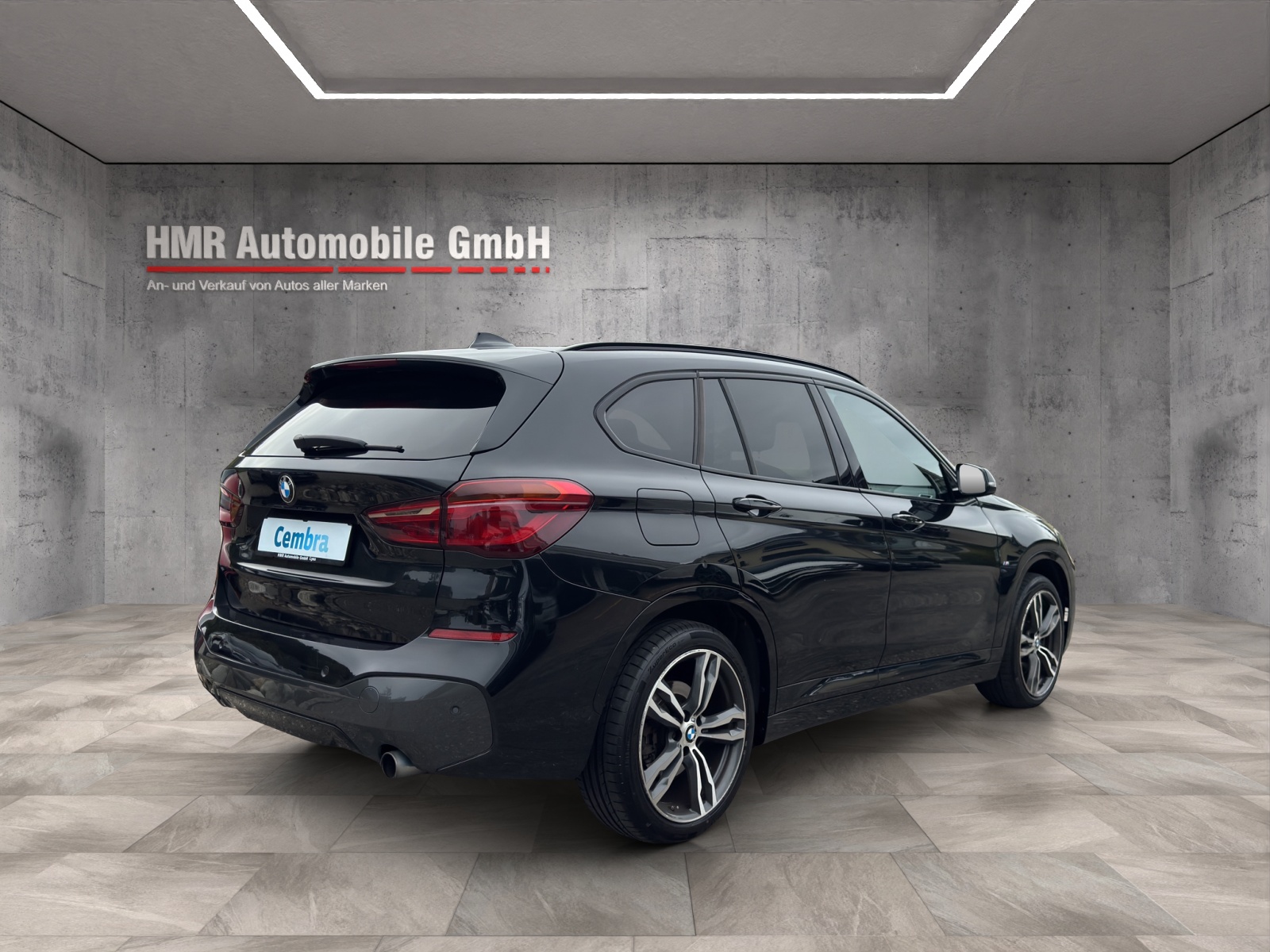 BMW X1 xDrive 20i M Sport Steptronic-showroom-element-3