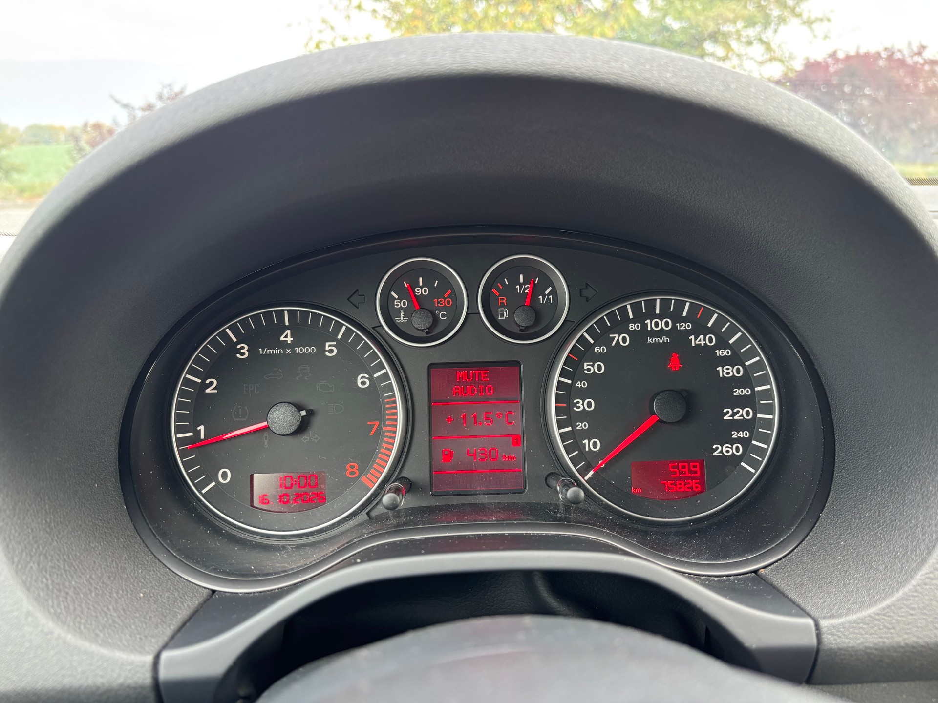 AUDI A3 Sportback 1.8 Turbo FSI Ambition-image-7
