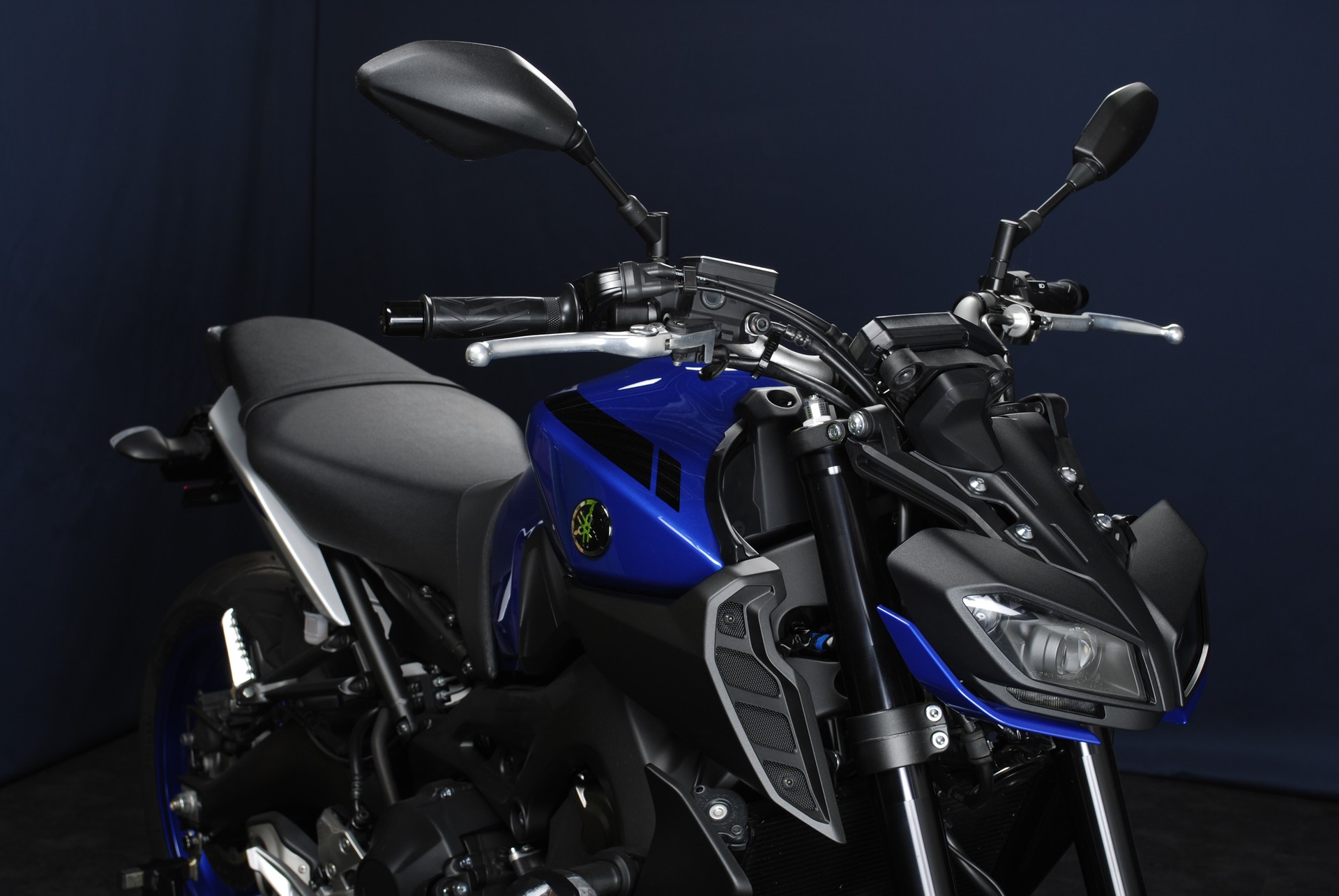 YAMAHA MT-09 ABS-image-3