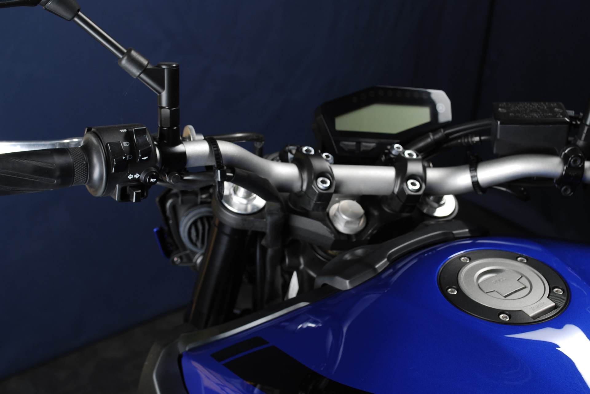 YAMAHA MT-09 ABS-image-14