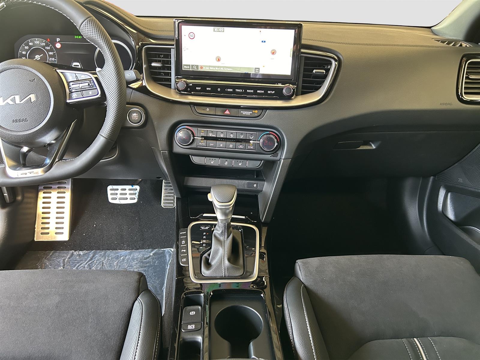 KIA ProCeed 1.5 T-GDi GT-Line Edition-image-10