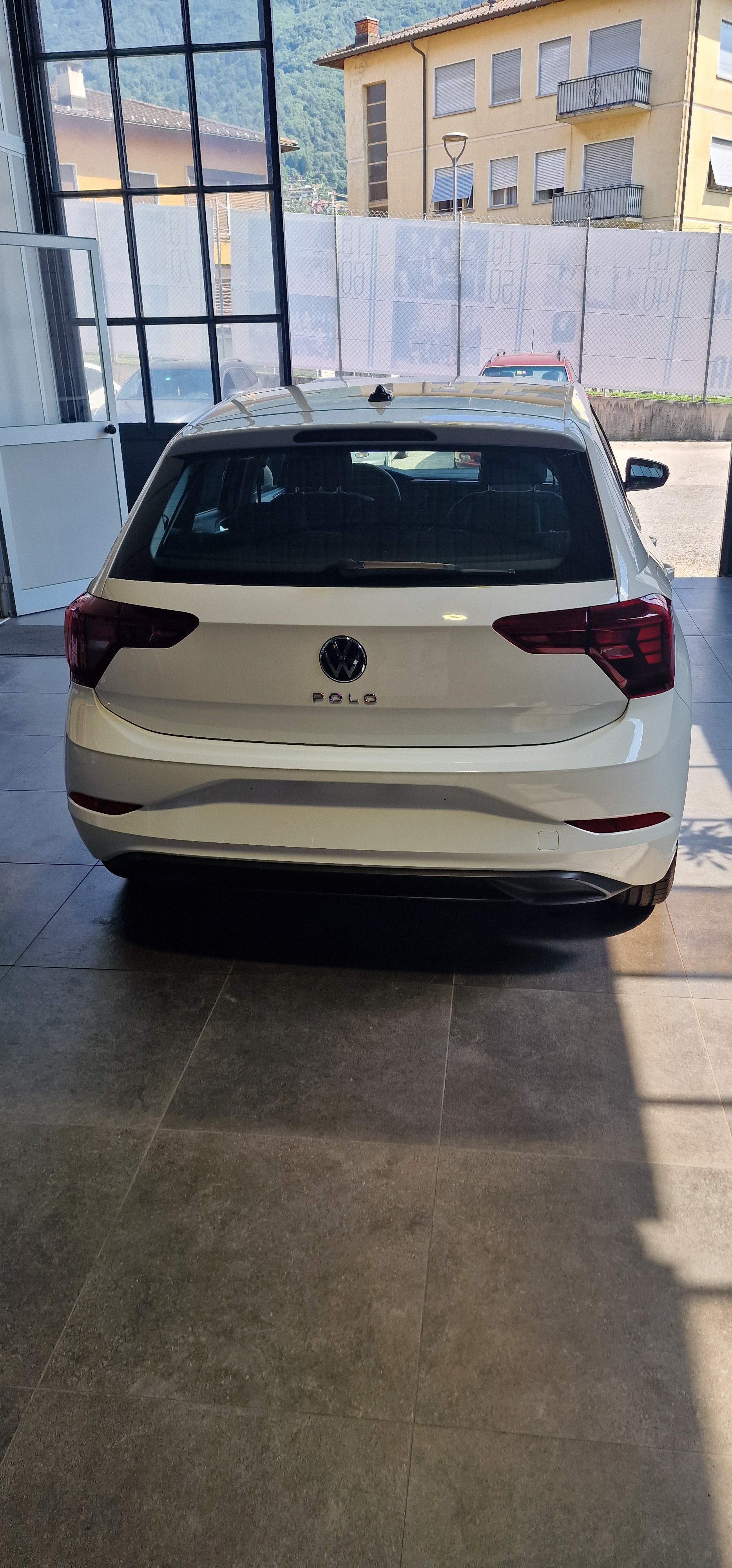 VW Polo 1.0 TSI Life DSG-image-5