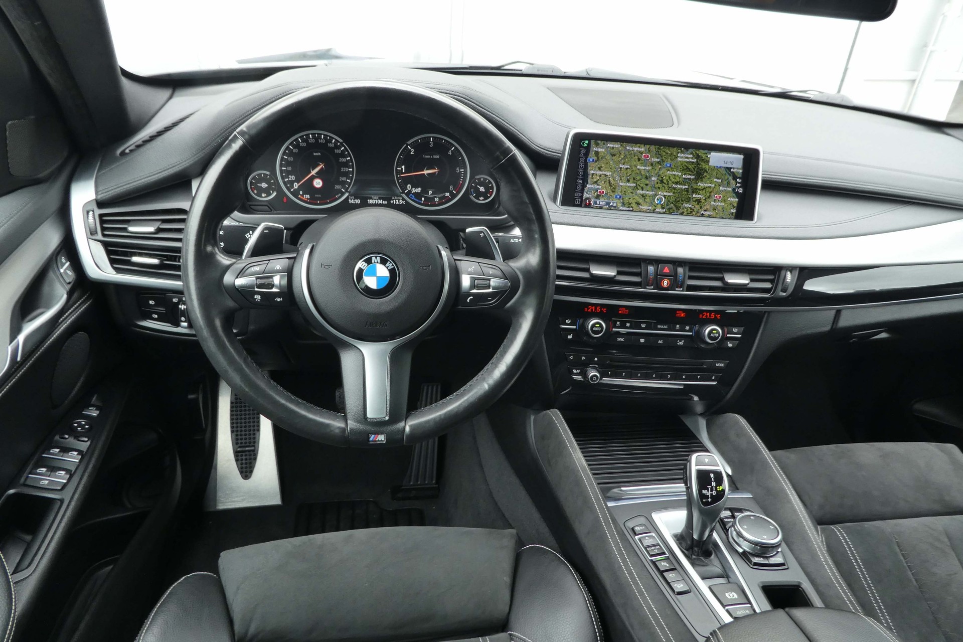 BMW X6 40d xDrive *M-Sportpaket*-image-8