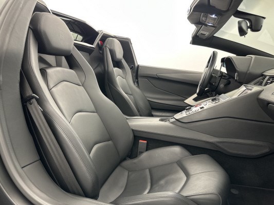 LAMBORGHINI Aventador LP700-4 Rds-image-7