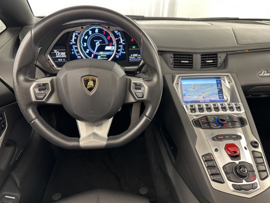 LAMBORGHINI Aventador LP700-4 Rds-image-9