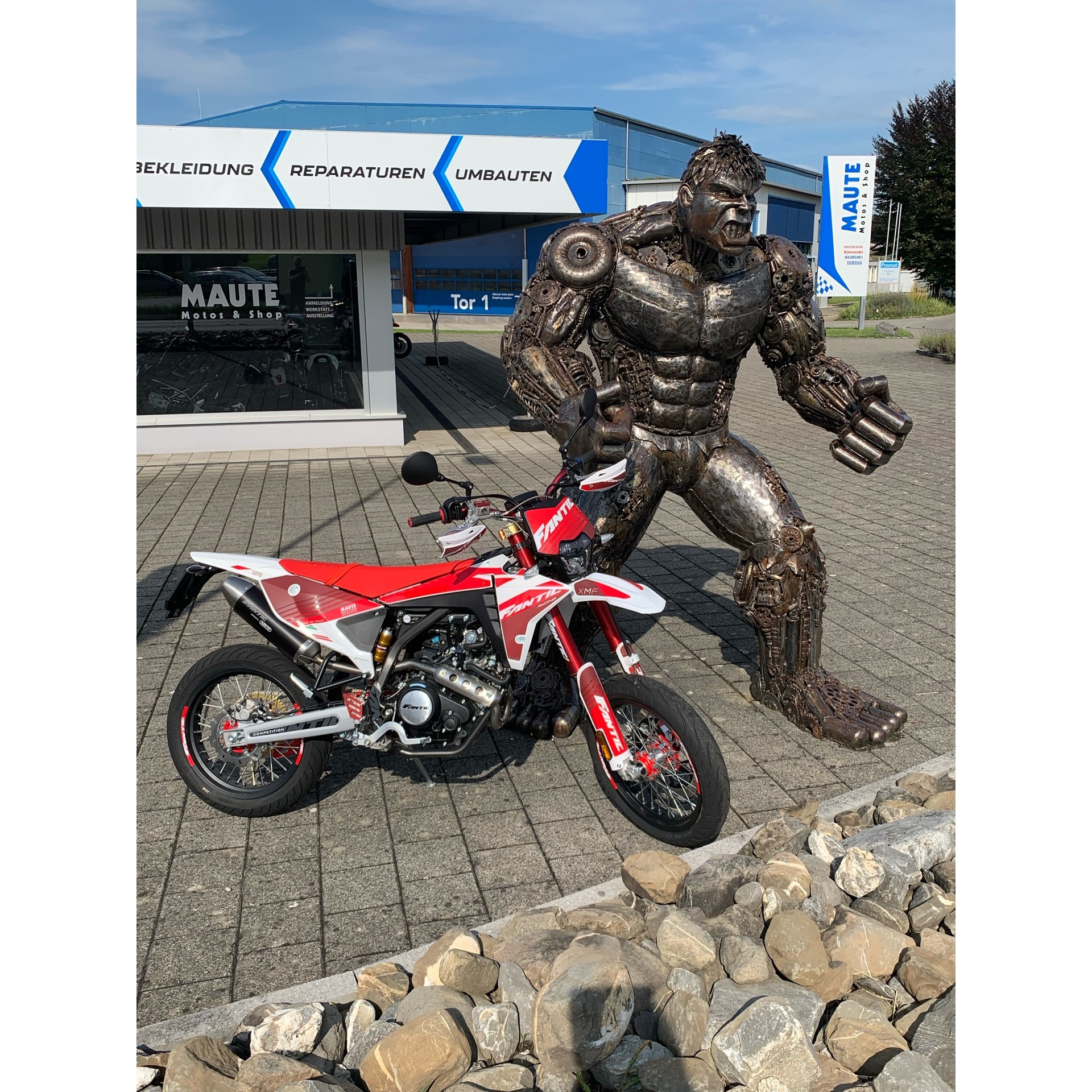 FANTIC XMF 125 Competition Motard-image-5