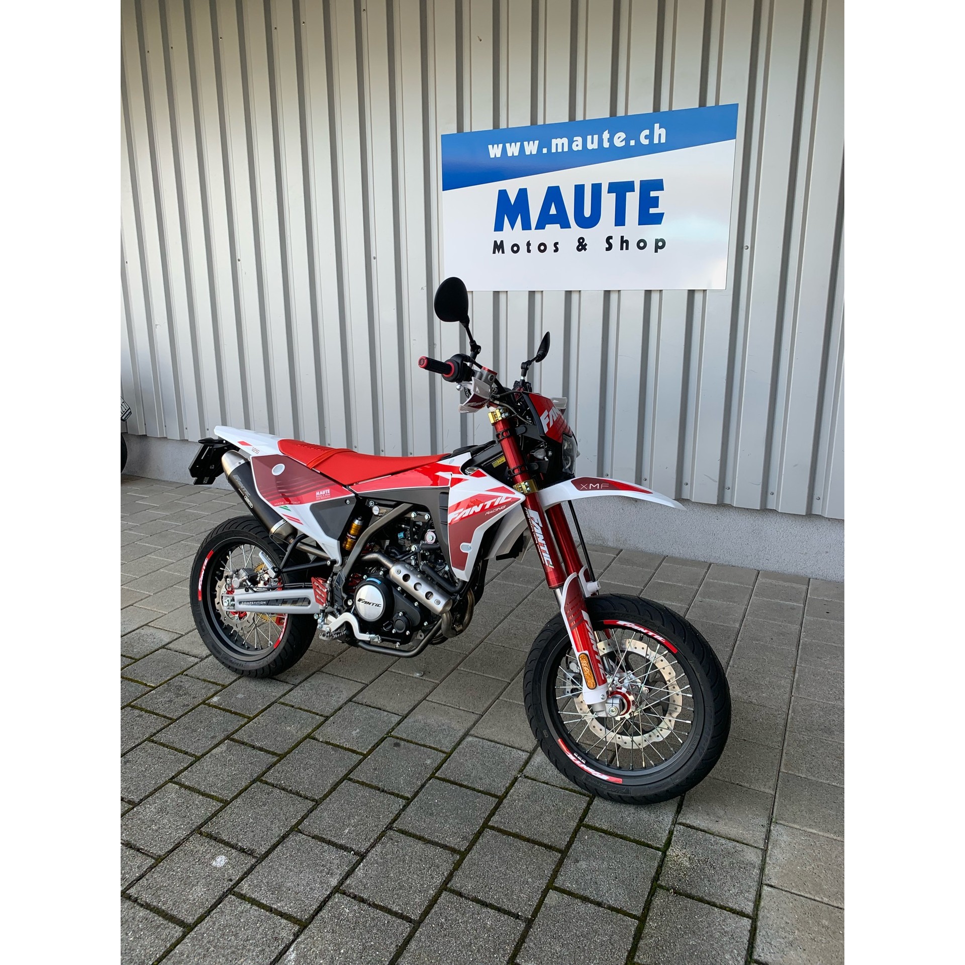 FANTIC XMF 125 Competition Motard-image-1