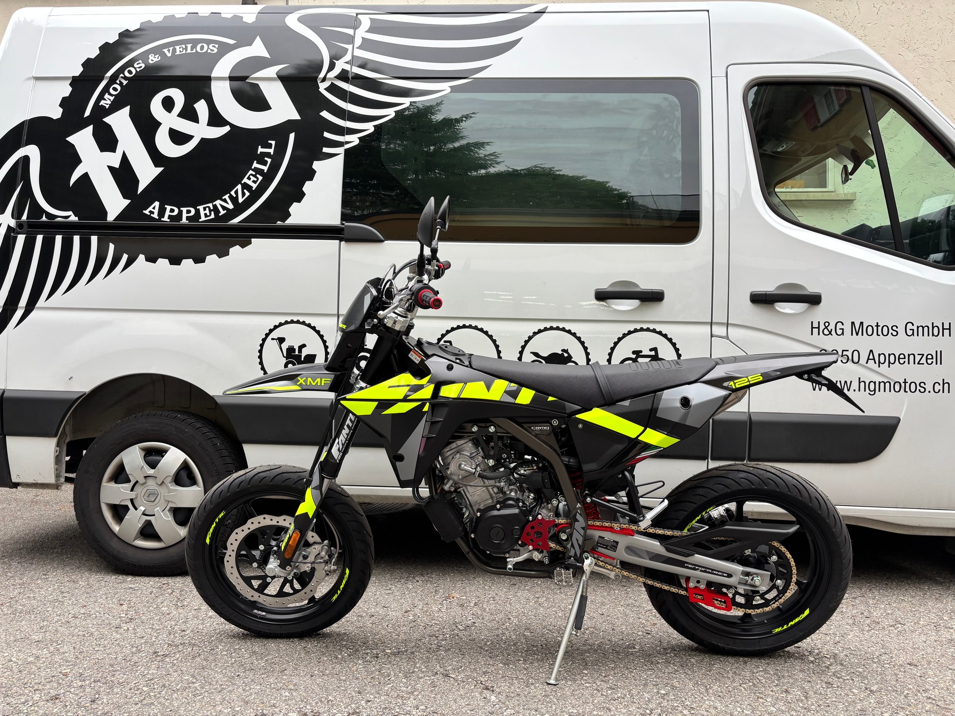 FANTIC XMF125 MOTARD-image-0