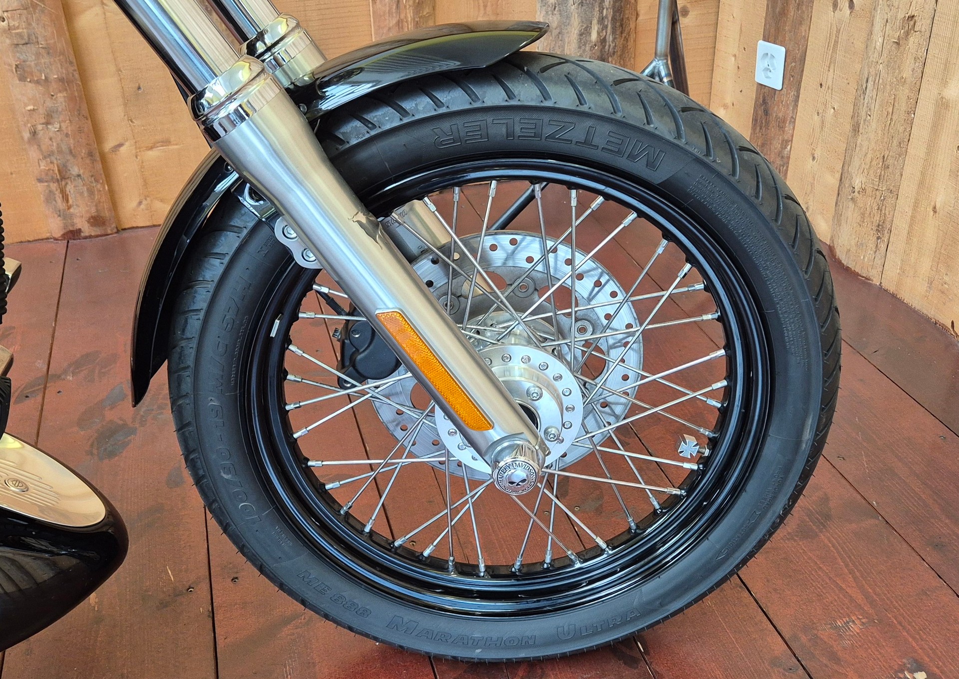 HARLEY-DAVIDSON Dyna-image-3