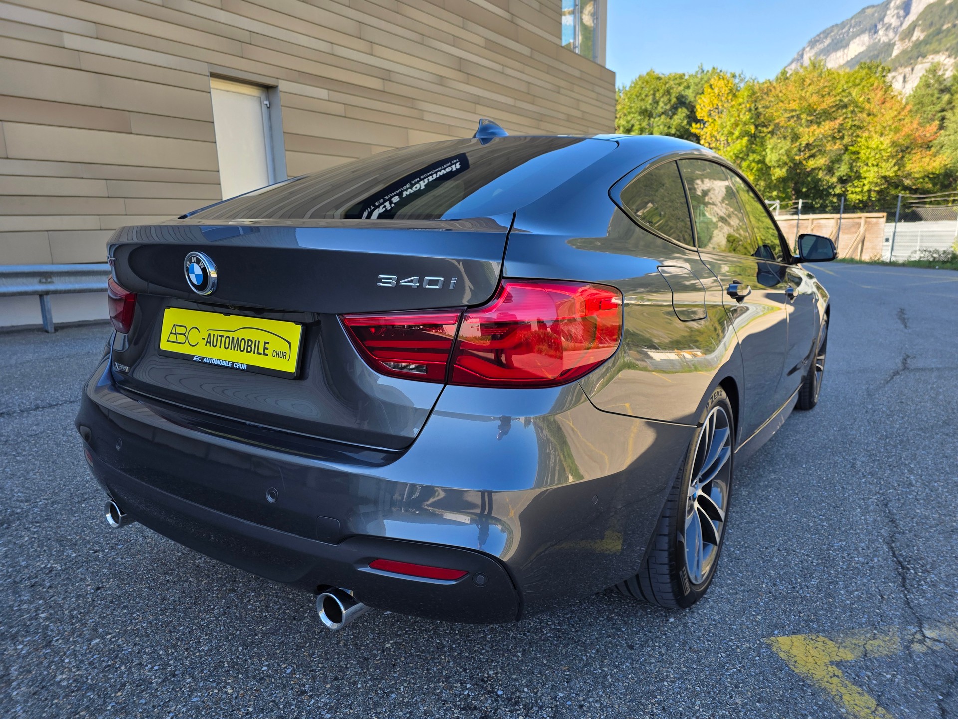BMW 340i GT xDrive Luxury Line Steptronic-image-5