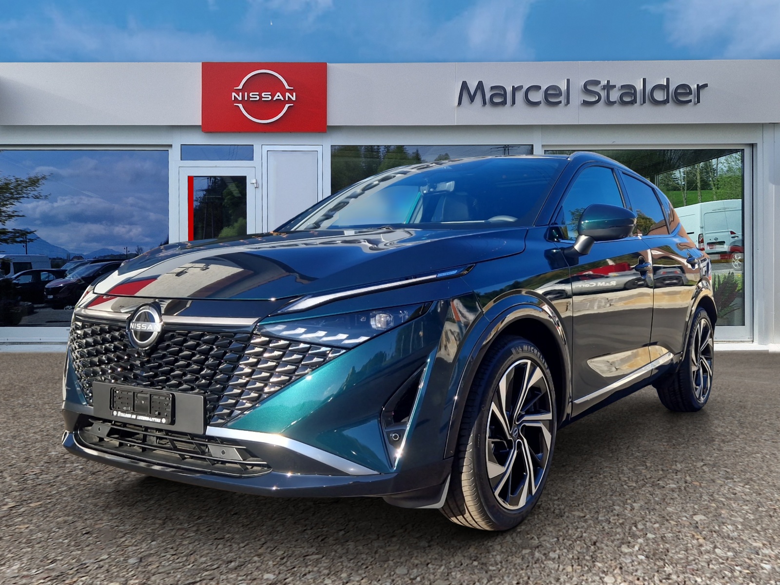 NISSAN Qashqai 1.3 DIG-T MHEV Tekna+ Xtronic 4x4