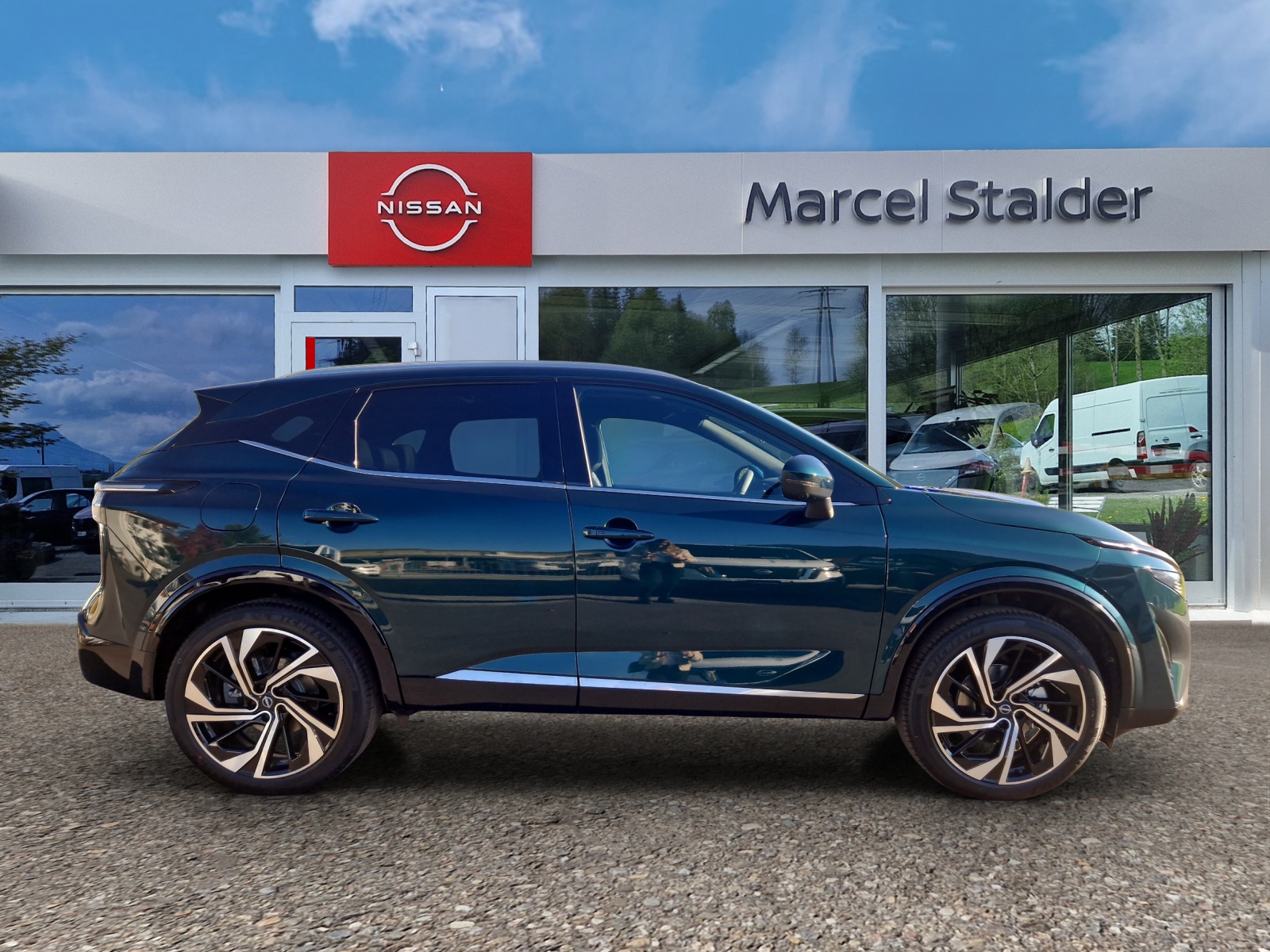 NISSAN Qashqai 1.3 DIG-T MHEV Tekna+ Xtronic 4x4-image-5