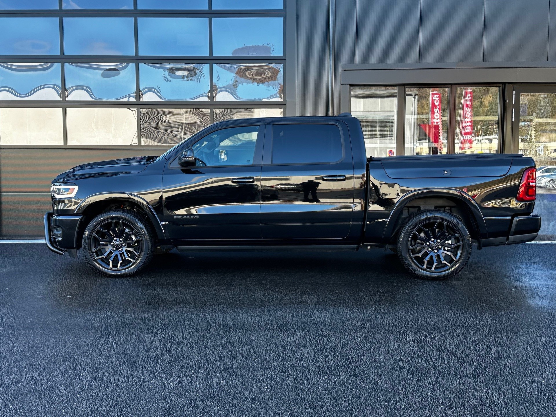 DODGE Ram 1500 Limited Night Edition Hurrican 540 PS-image-1