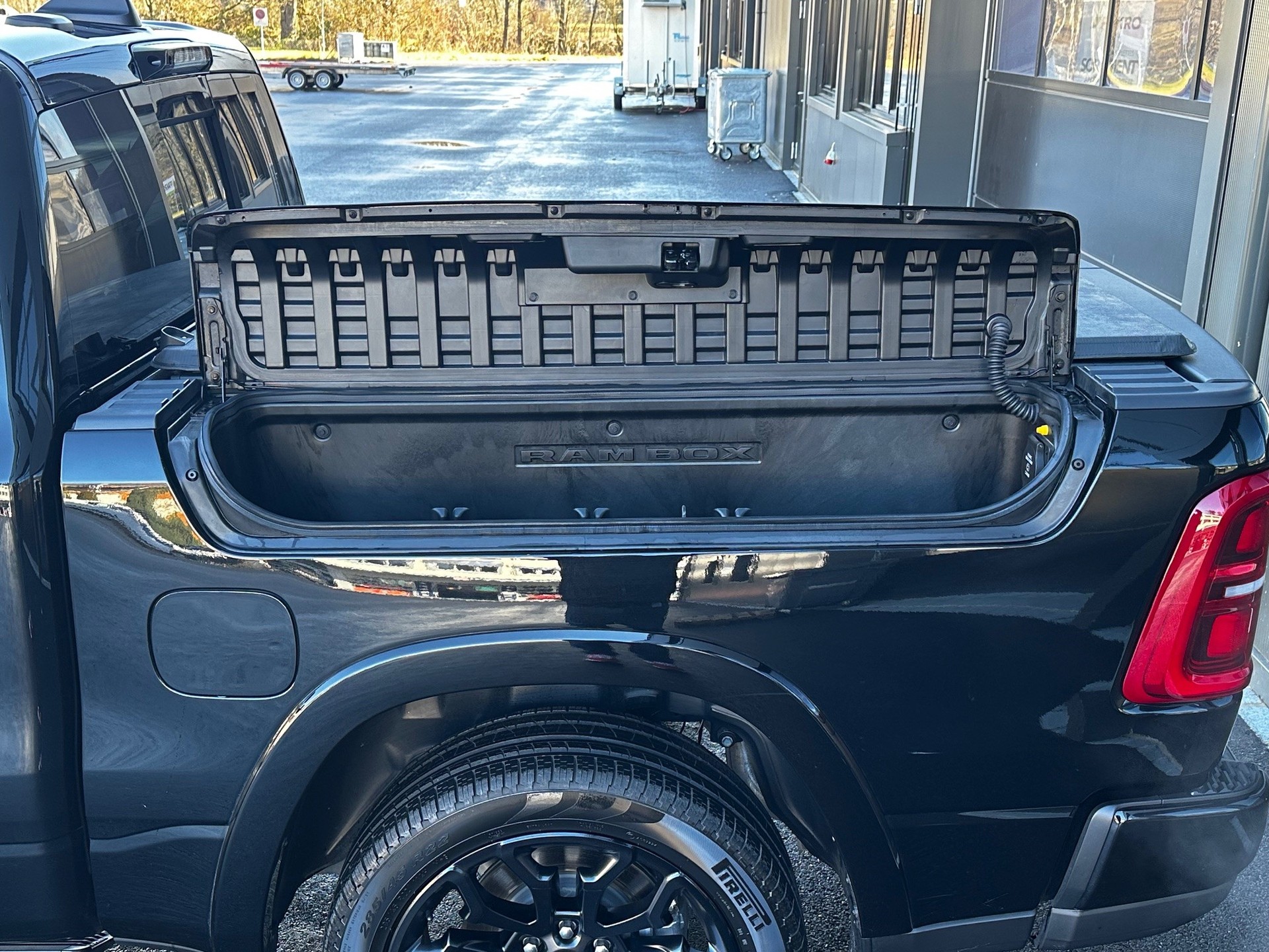 DODGE Ram 1500 Limited Night Edition Hurrican 540 PS-image-6