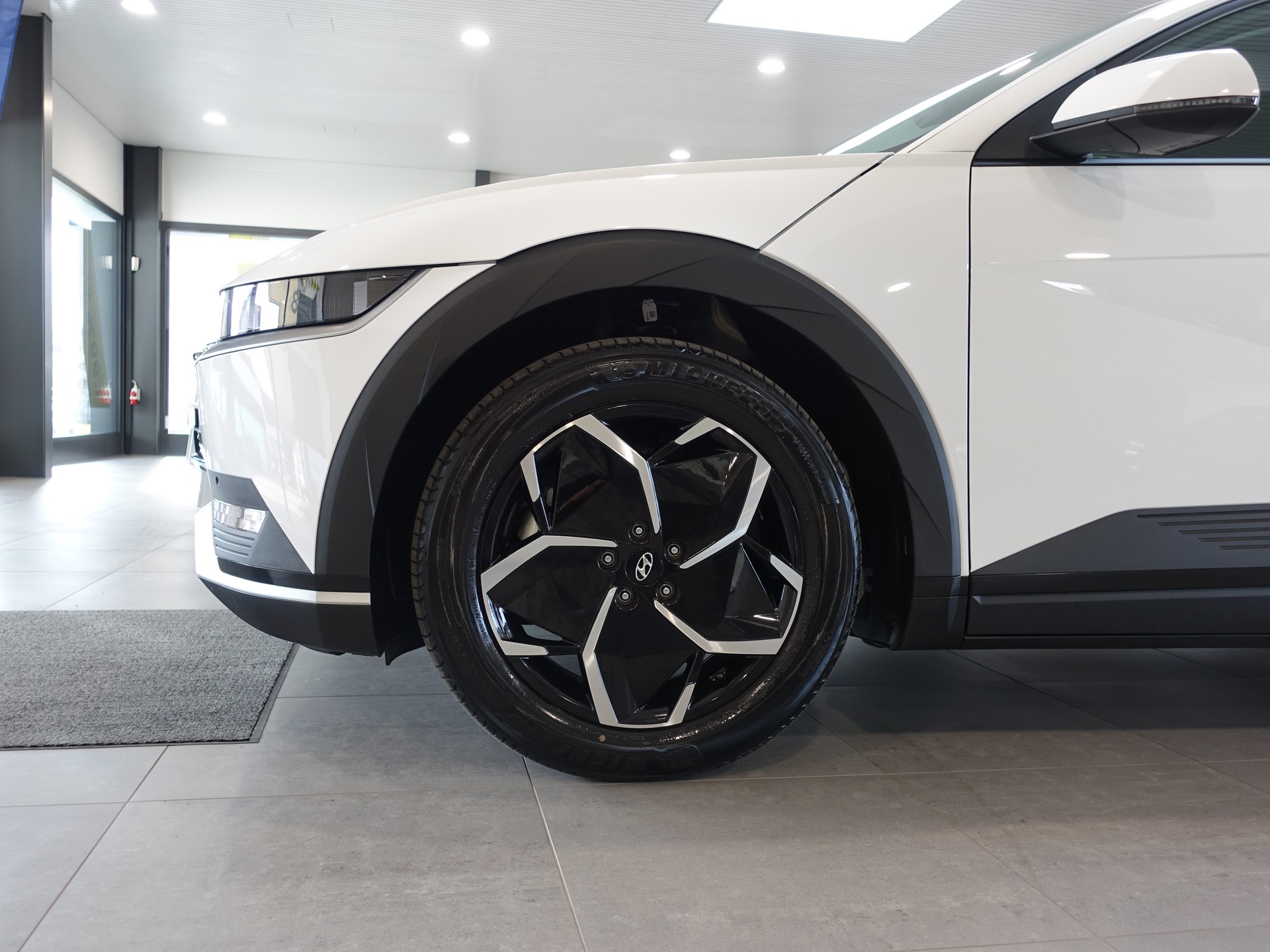 HYUNDAI Ioniq 5 77kW Origo 4WD-image-7