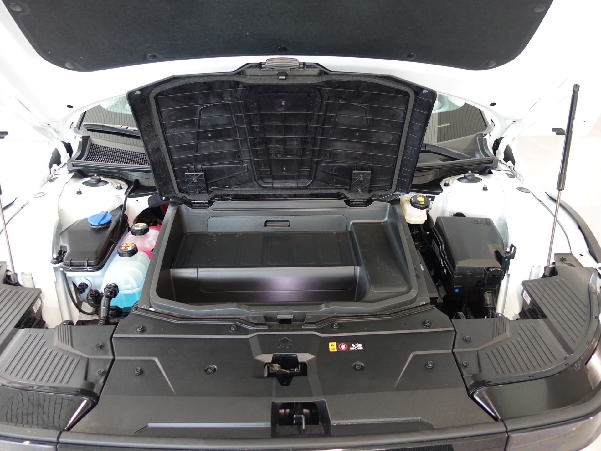 HYUNDAI Ioniq 5 77kW Origo 4WD-image-9