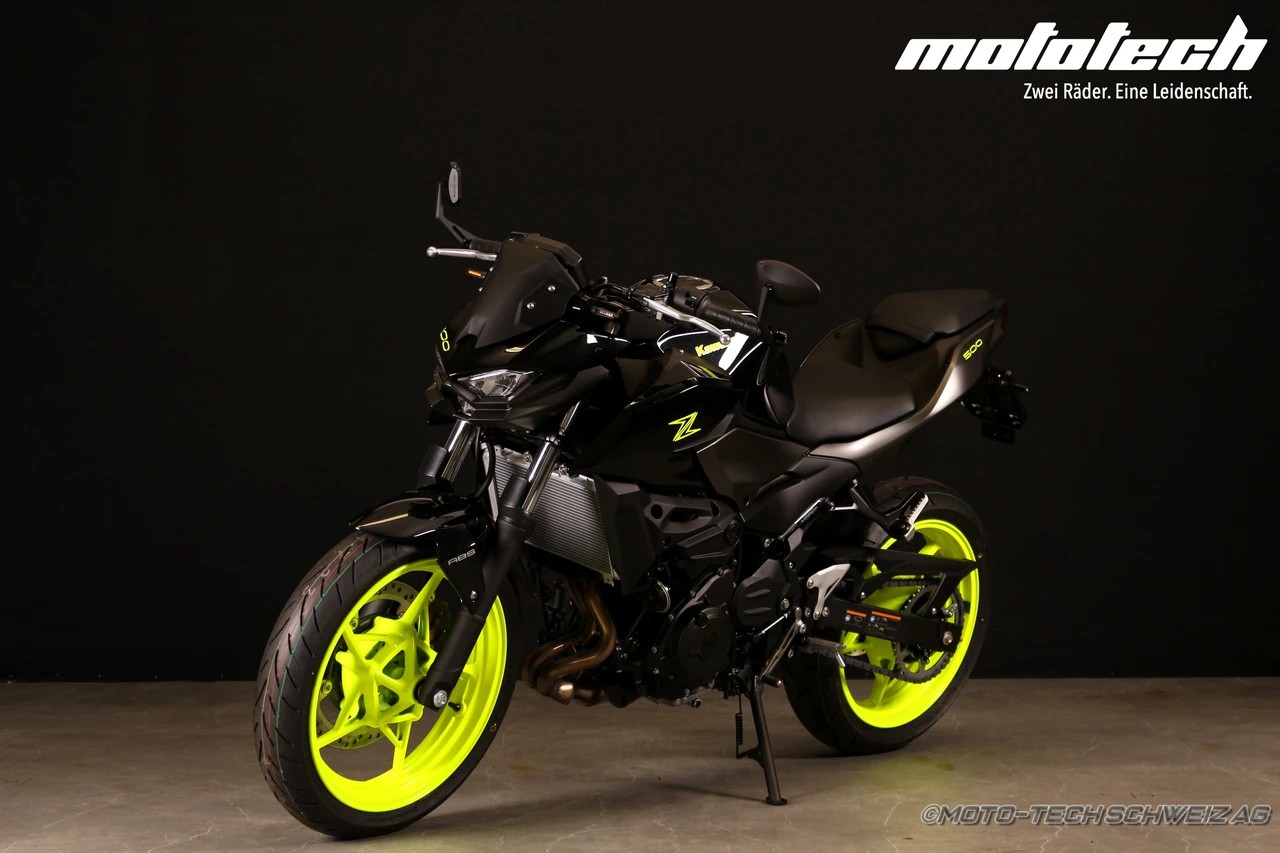 KAWASAKI Z 500 STAGE SHARK NEON GELB EDITION-image-4