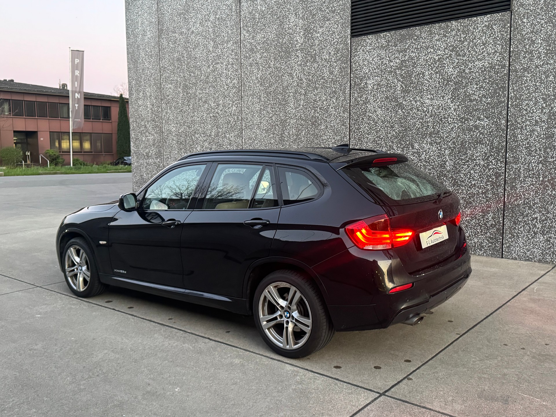 BMW X1 xDrive 23d Steptronic-image-6