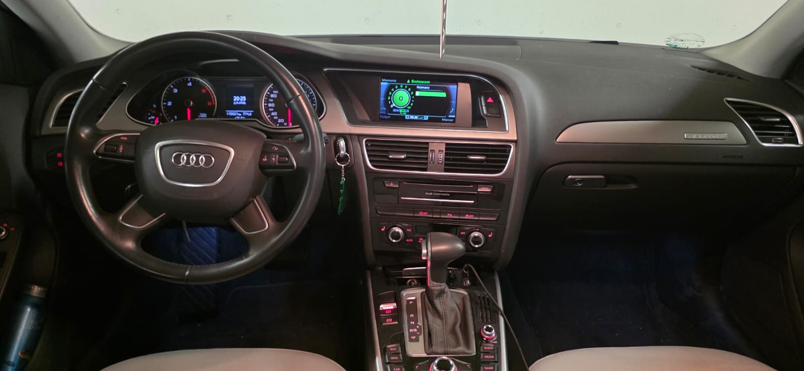 AUDI A4 ALLROAD Modell 2015 190PS-image-9