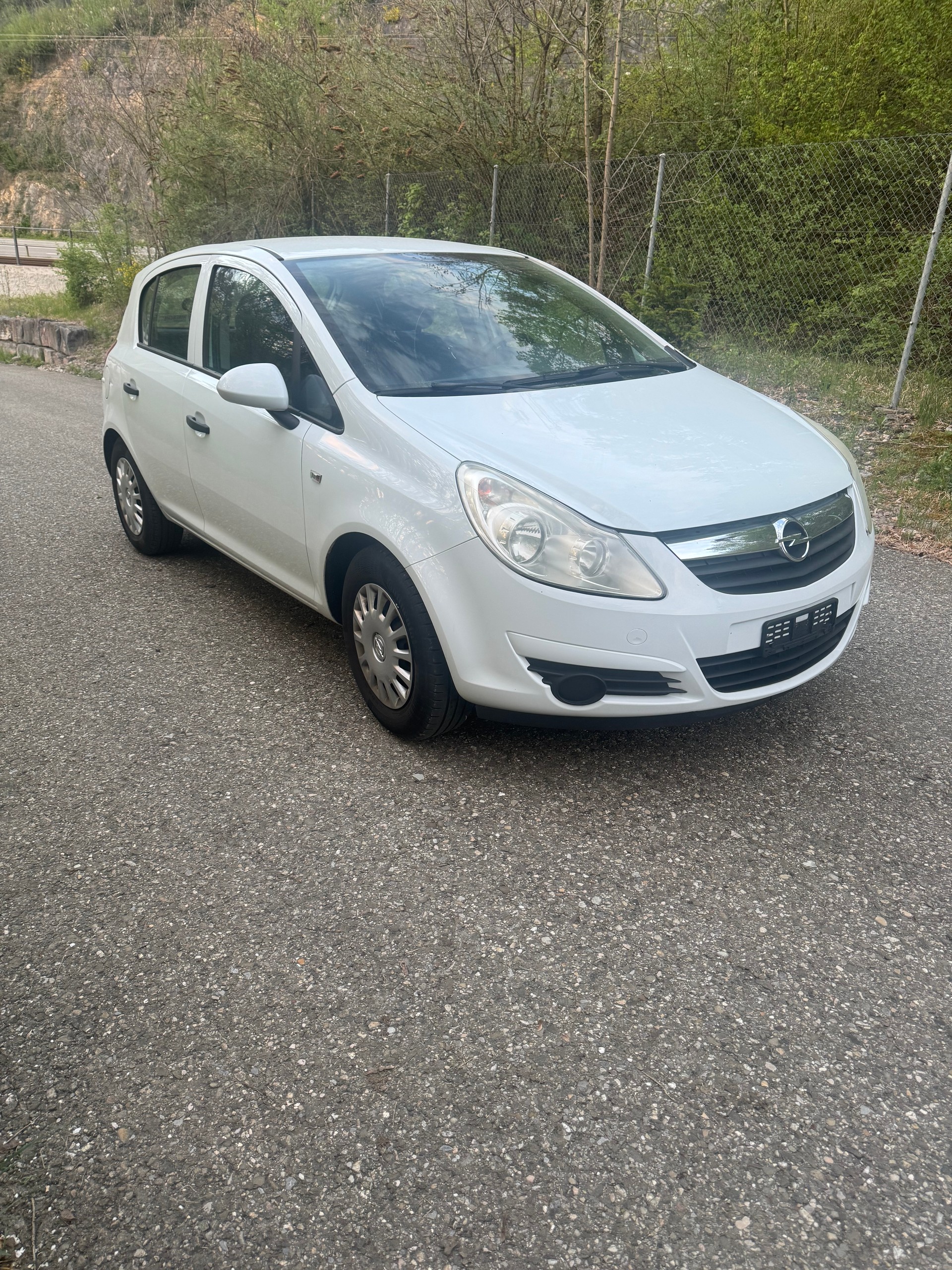 OPEL Corsa 1.2 TP Color Edition-image-1