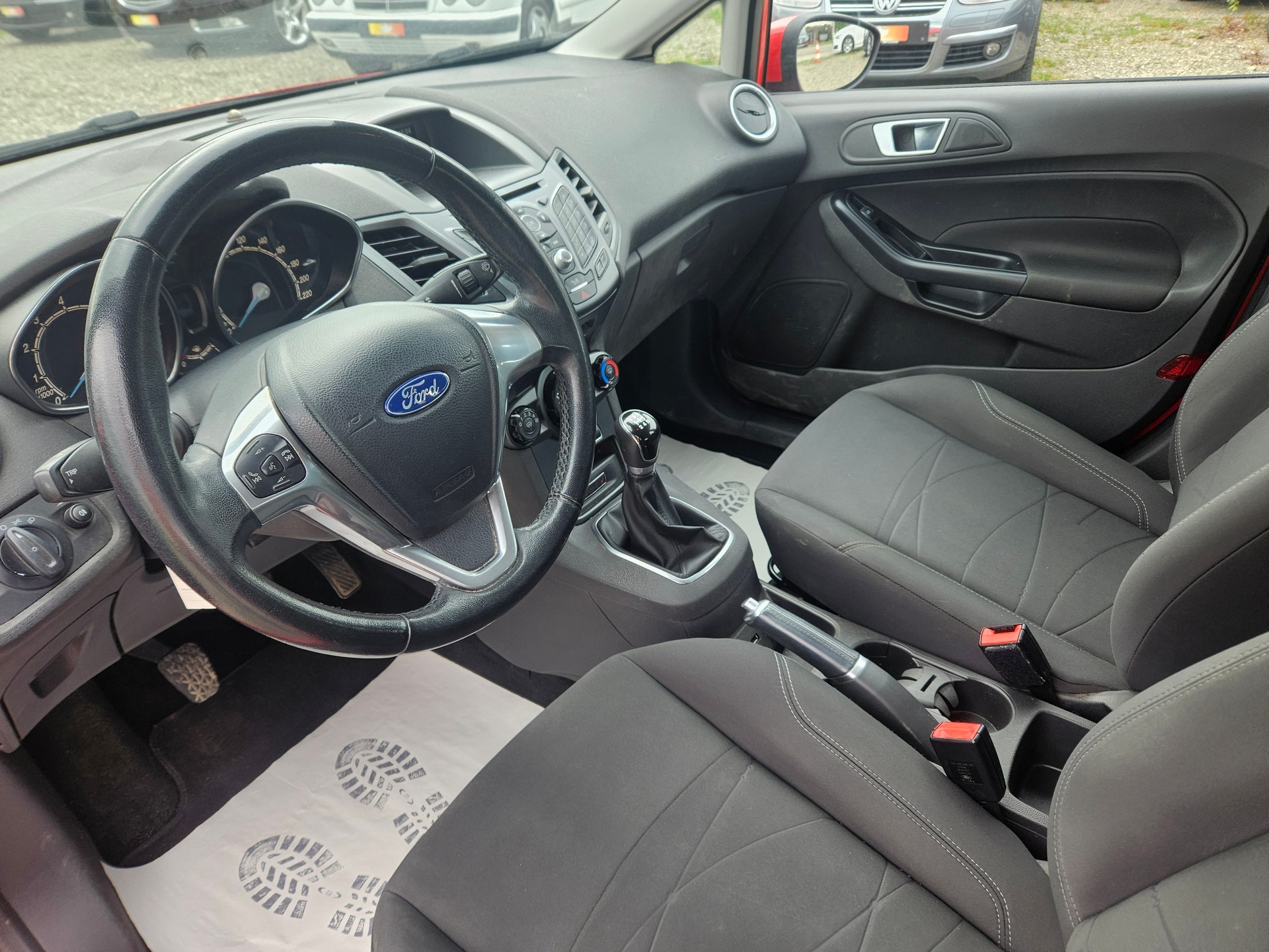 FORD Fiesta 1.0 SCTi Trend-image-11