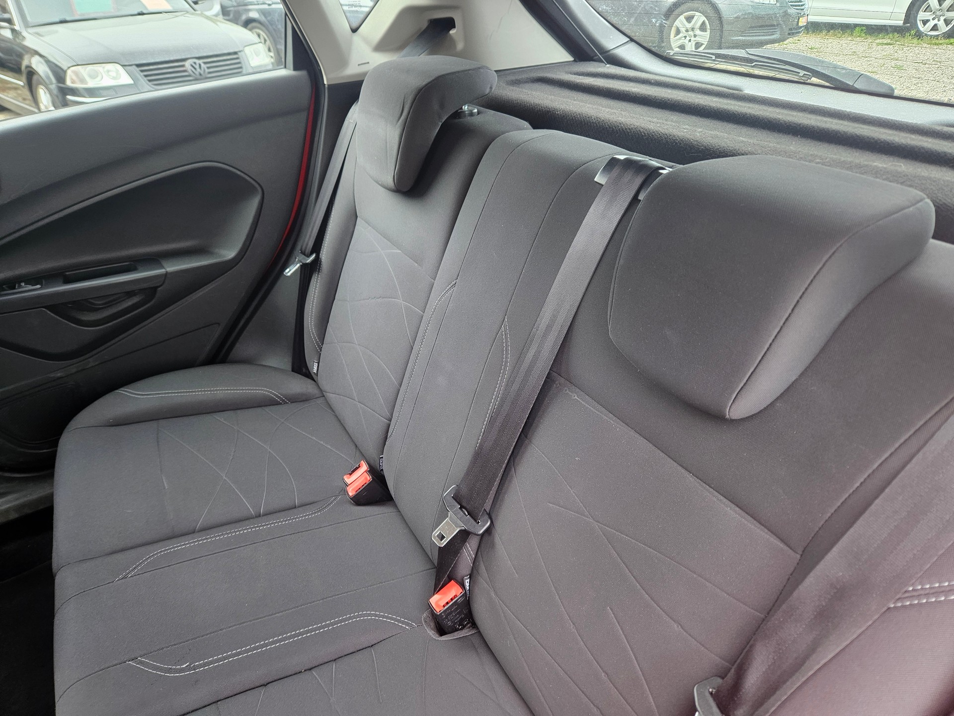 FORD Fiesta 1.0 SCTi Trend-image-9
