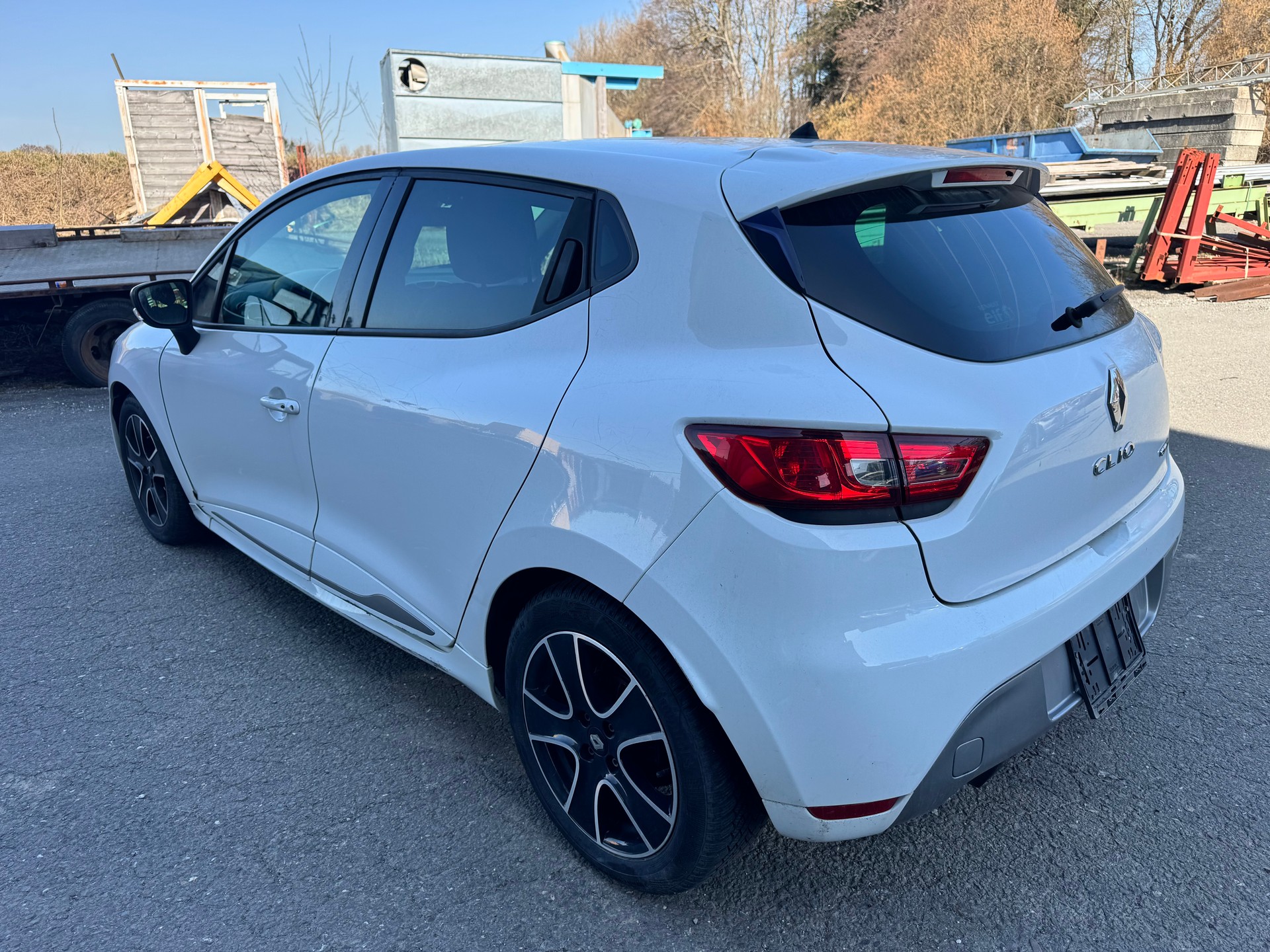 RENAULT Clio 1.2 16V T Limited EDC GT-image-2