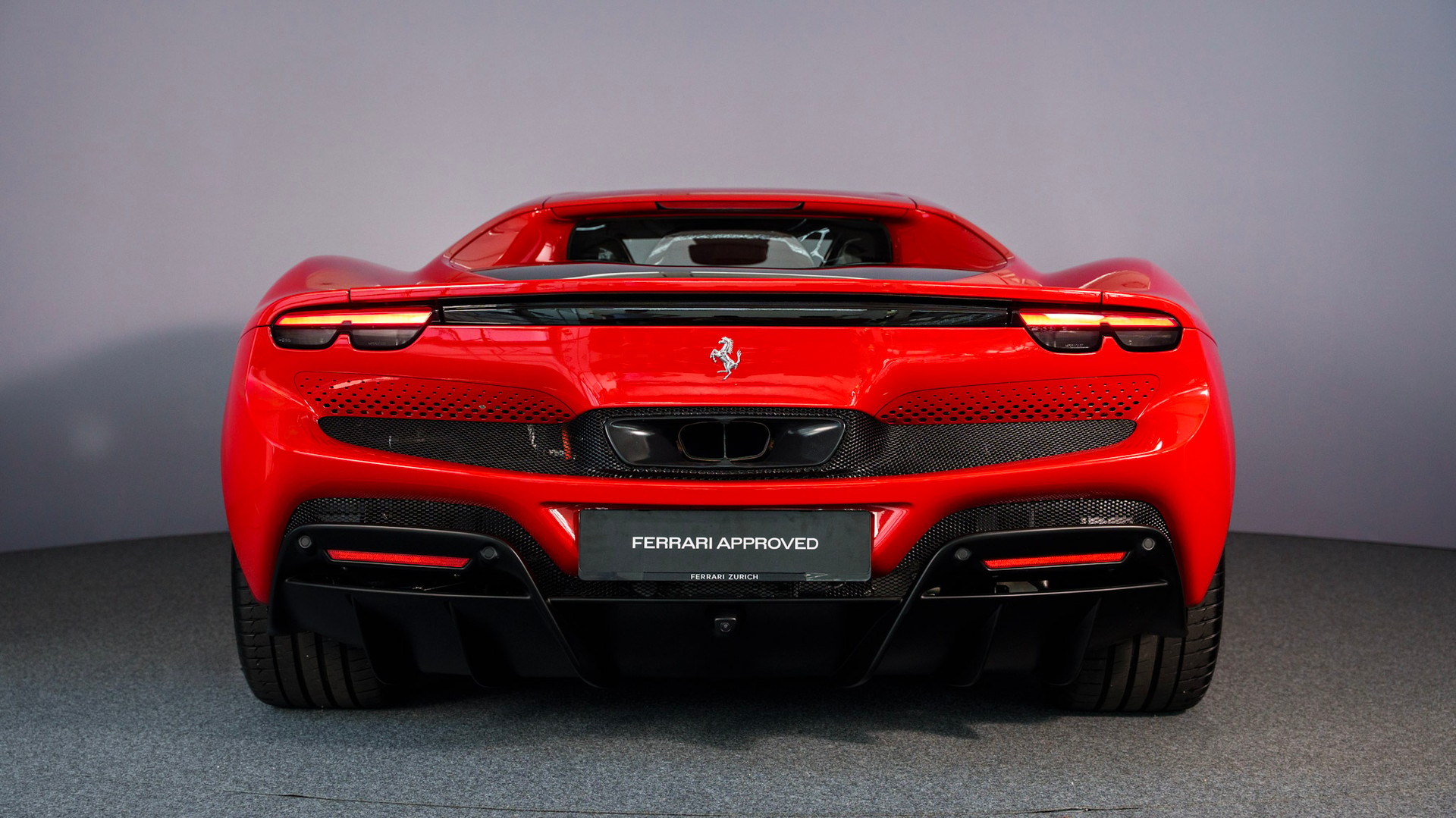 FERRARI 296 GTB-image-7