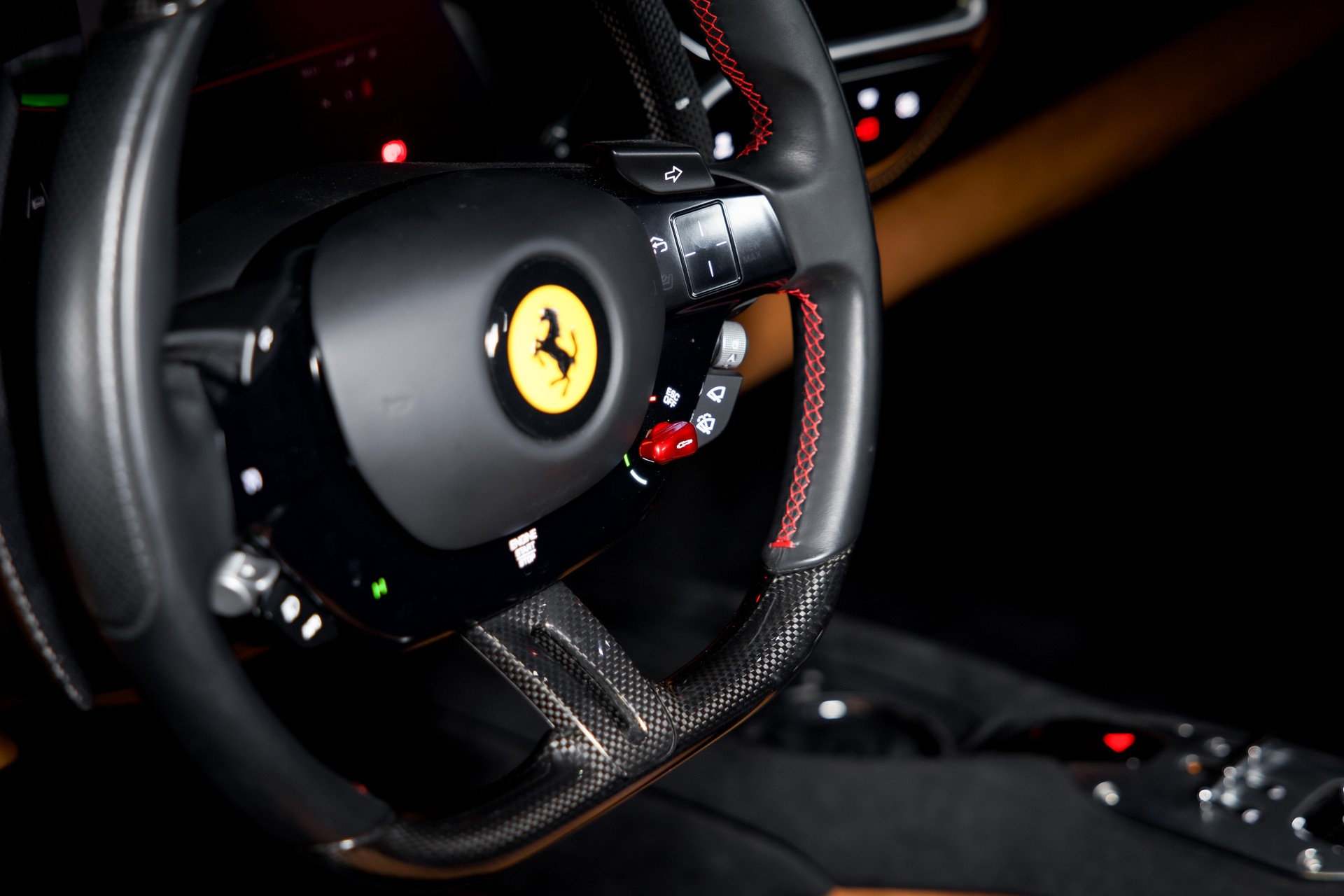 FERRARI 296 GTB-image-15