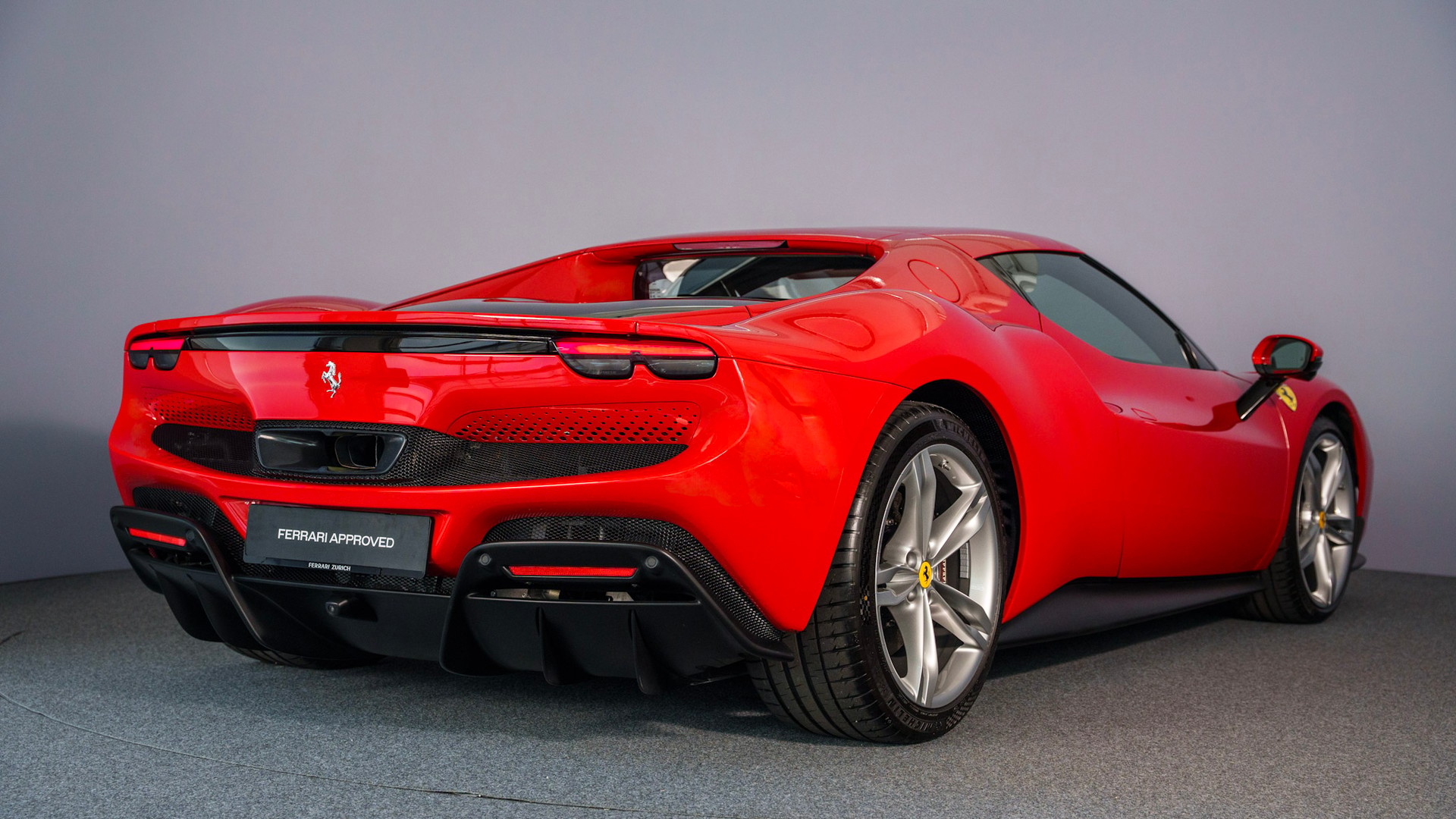 FERRARI 296 GTB-image-6