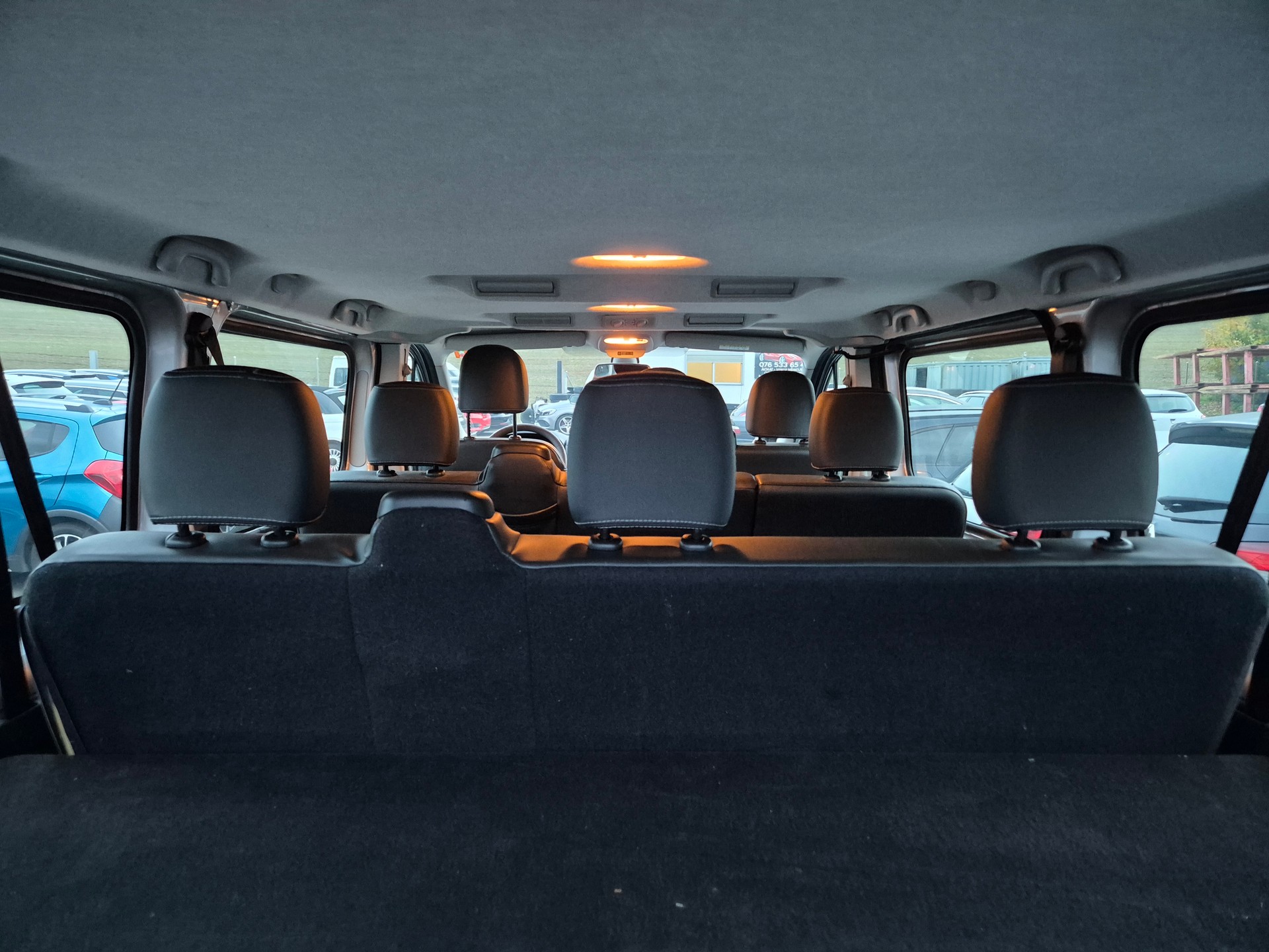 OPEL Vivaro 1.6 CDTI Combi+ 2.9t L2H1-image-10
