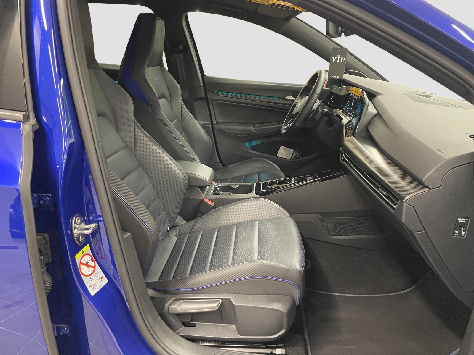 VW Golf 2.0 TSI R DSG 4Motion R 20 Years-image-11