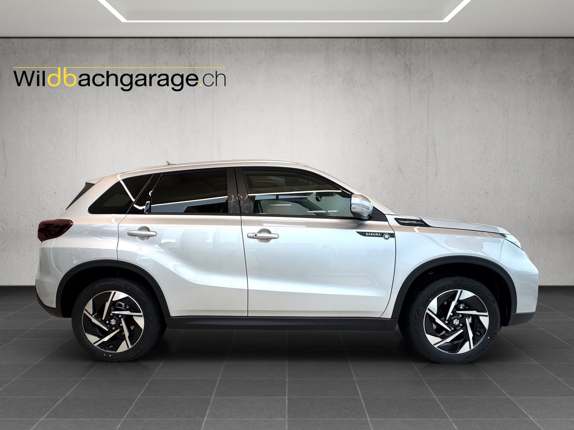 SUZUKI Vitara 1.4 T Sakura Top Hybrid 4x4-image-6