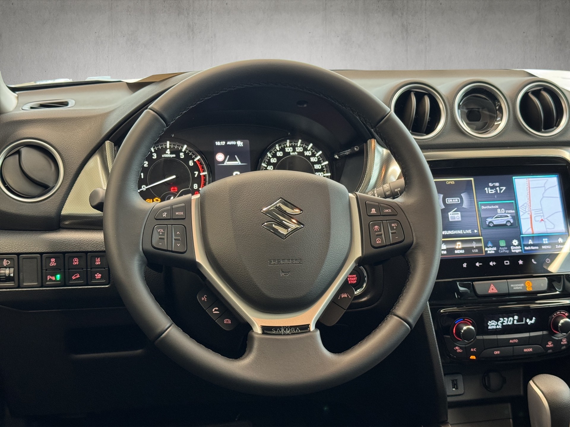SUZUKI Vitara 1.4 T Sakura Top Hybrid 4x4-image-13