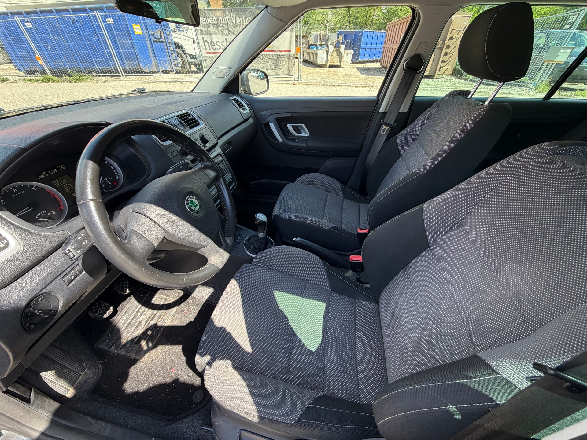 SKODA Fabia 1.9 TDI Ambiente-image-7