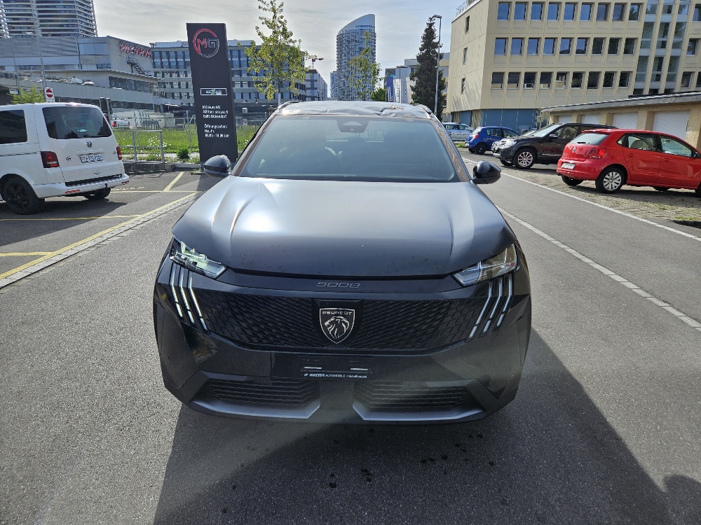 PEUGEOT 5008-showroom-element-1