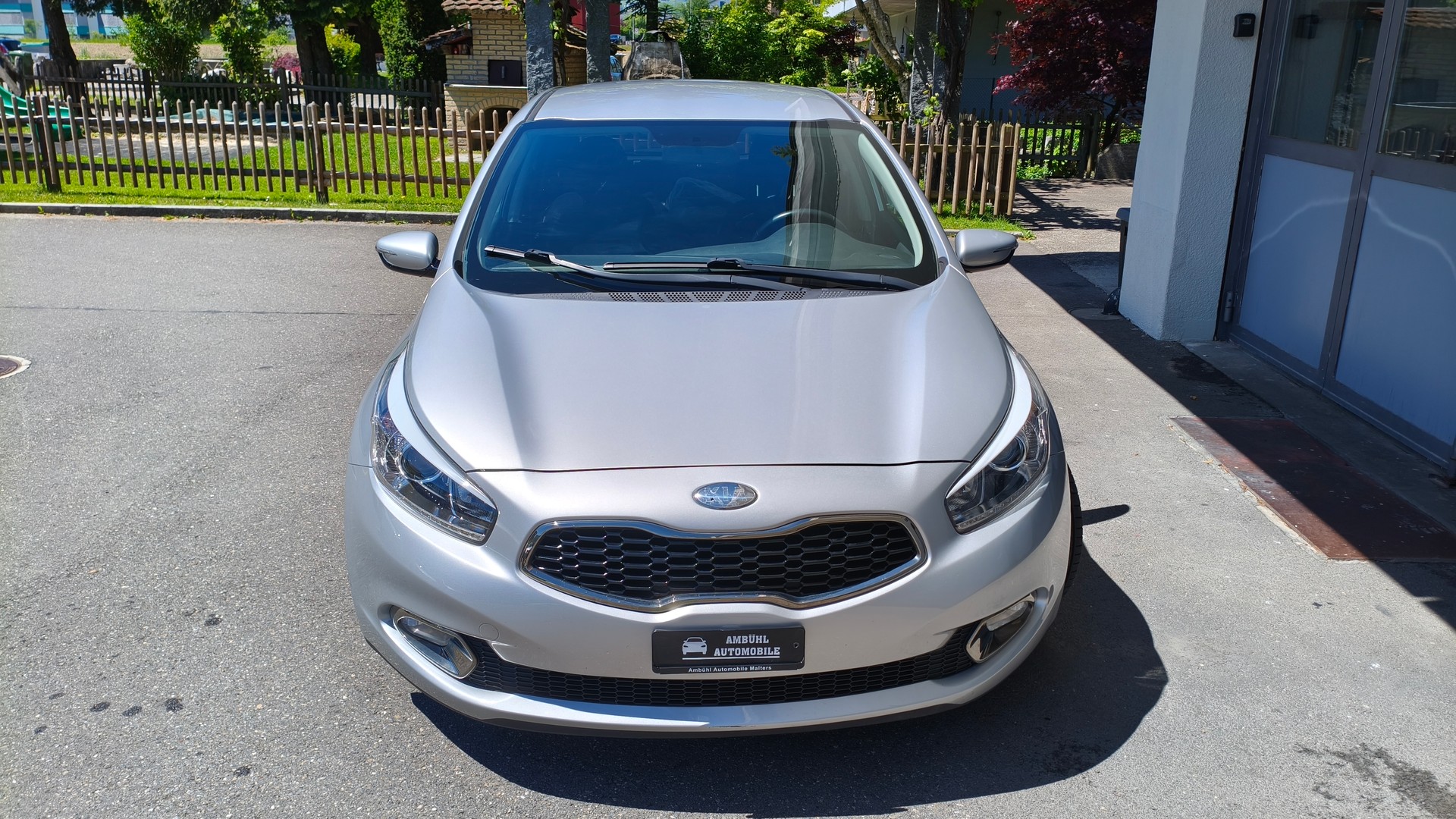 KIA Cee'd 1.6 GDi Trend DCT-image-4