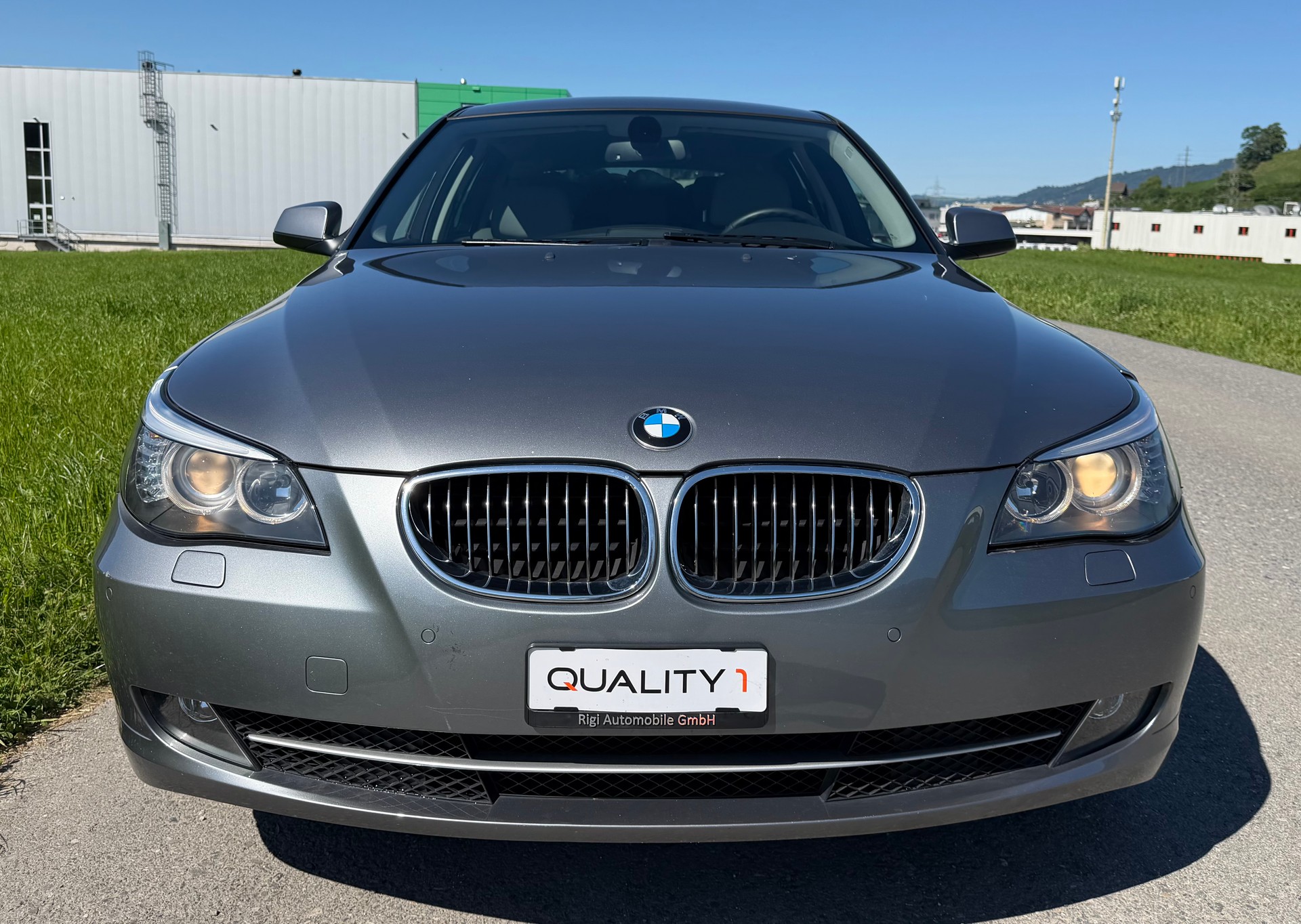 BMW 525xi Touring Steptronic-image-6