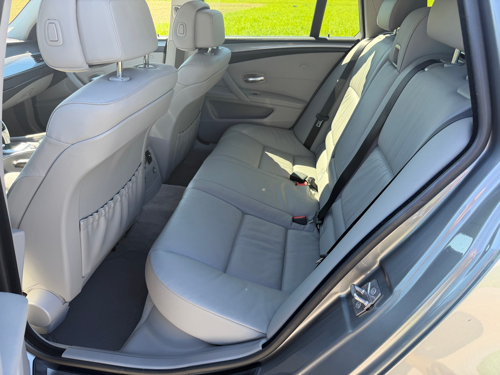 BMW 525xi Touring Steptronic-image-10