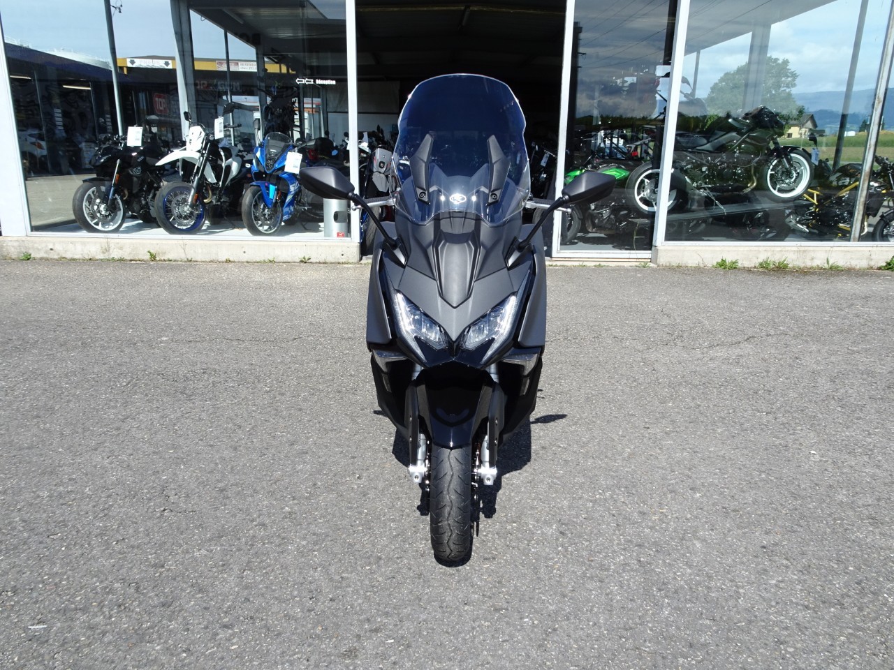KYMCO KYMCO AK 575 PREMIUM-image-2