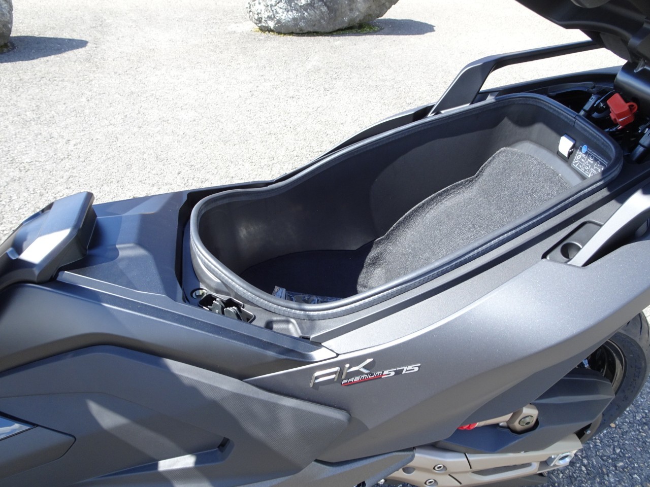 KYMCO KYMCO AK 575 PREMIUM-image-7