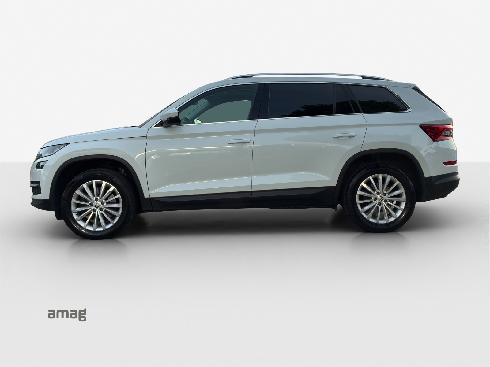 SKODA Kodiaq 2.0 TSI Style DSG 4x4-showroom-element-1