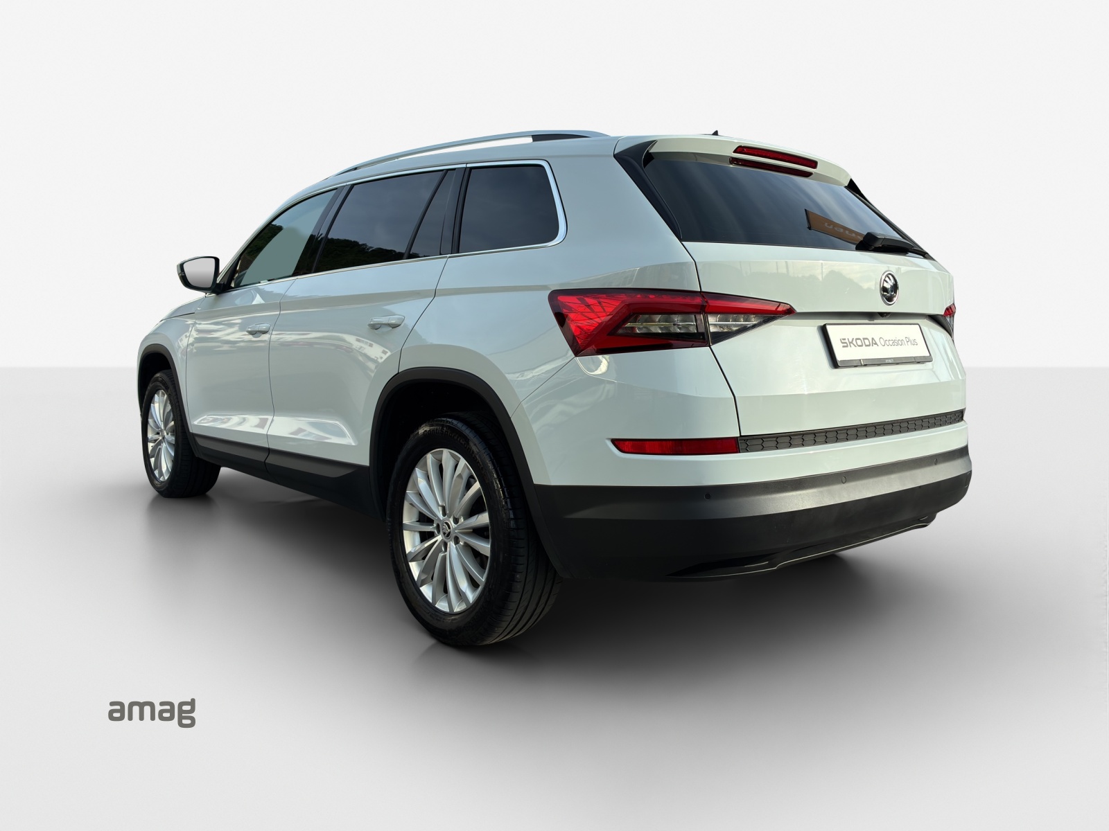 SKODA Kodiaq 2.0 TSI Style DSG 4x4-showroom-element-2