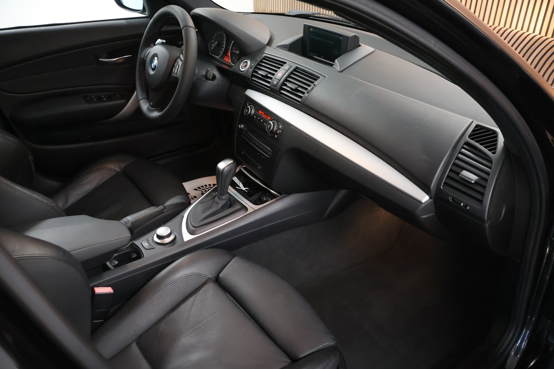 BMW 123d Steptronic-image-13