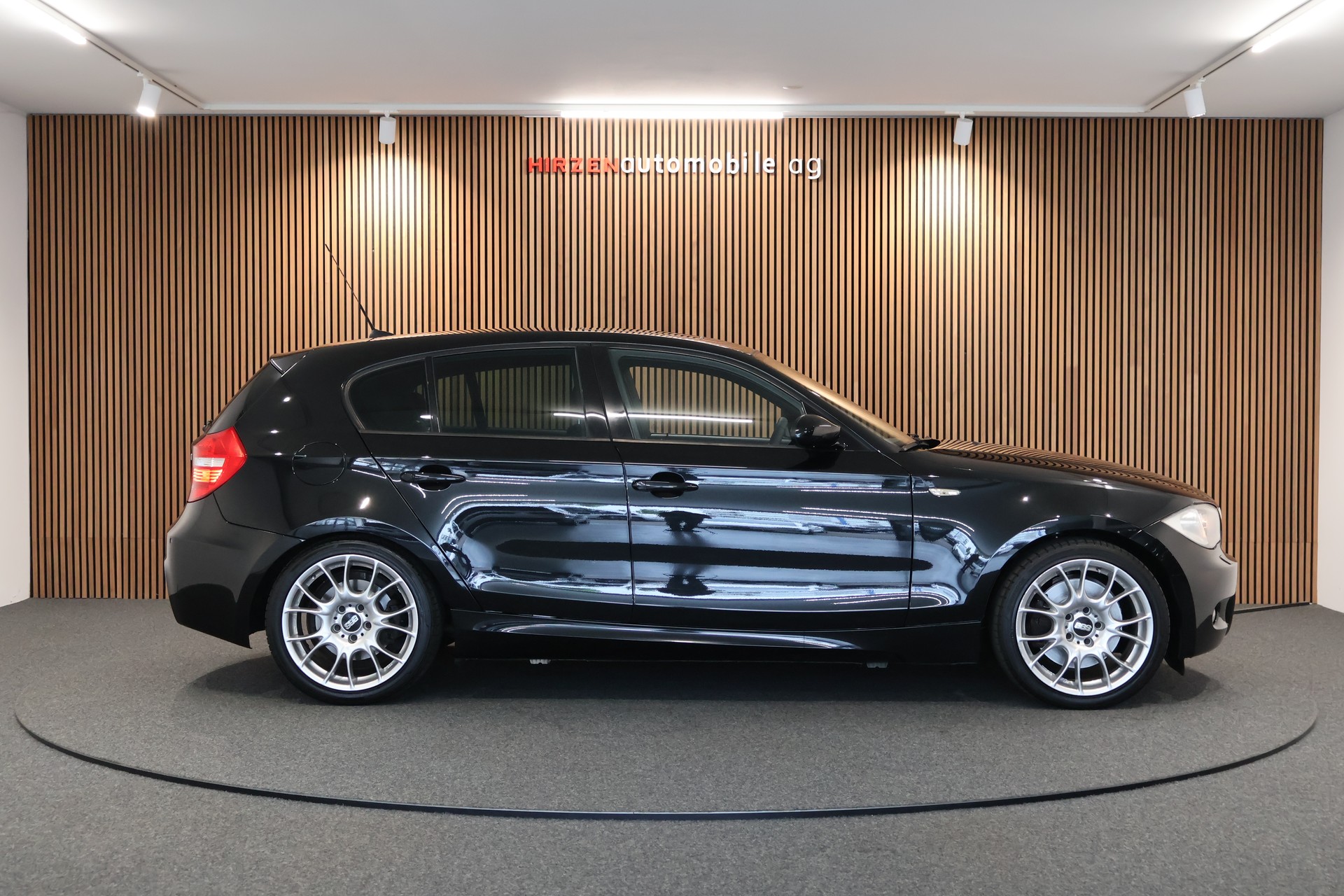 BMW 123d Steptronic-image-4
