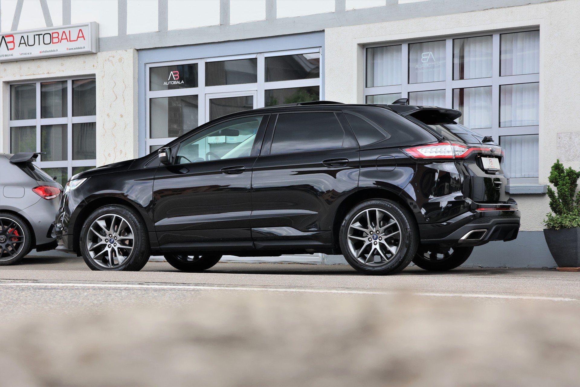 FORD Edge 2.0 TDCi Sport 4WD PowerShift (CH)-showroom-element-3