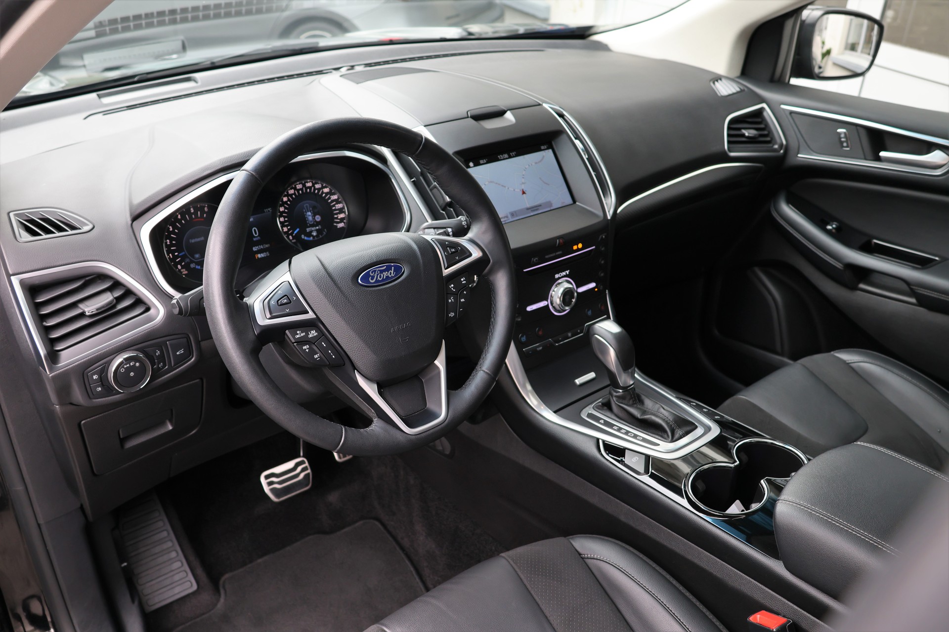 FORD Edge 2.0 TDCi Sport 4WD PowerShift (CH)-image-9